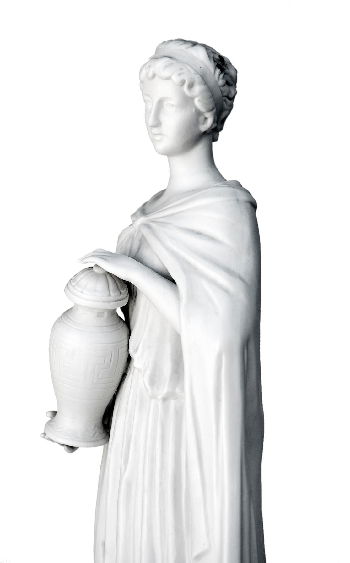 Early 20th C Neoclassical Bisque Roman/Greek Figurine Bon état - En vente à Malibu, CA