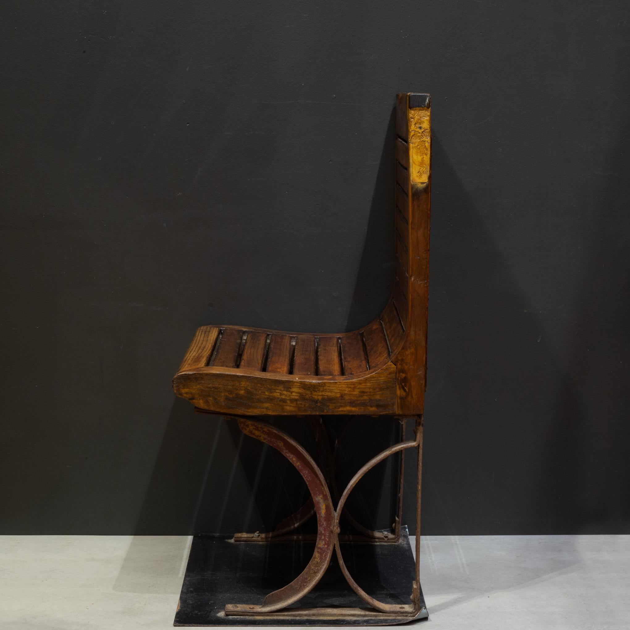 20th Century Early 20th c. Pair of Second Class Paris Metro Seats c.1908-1920 For Sale