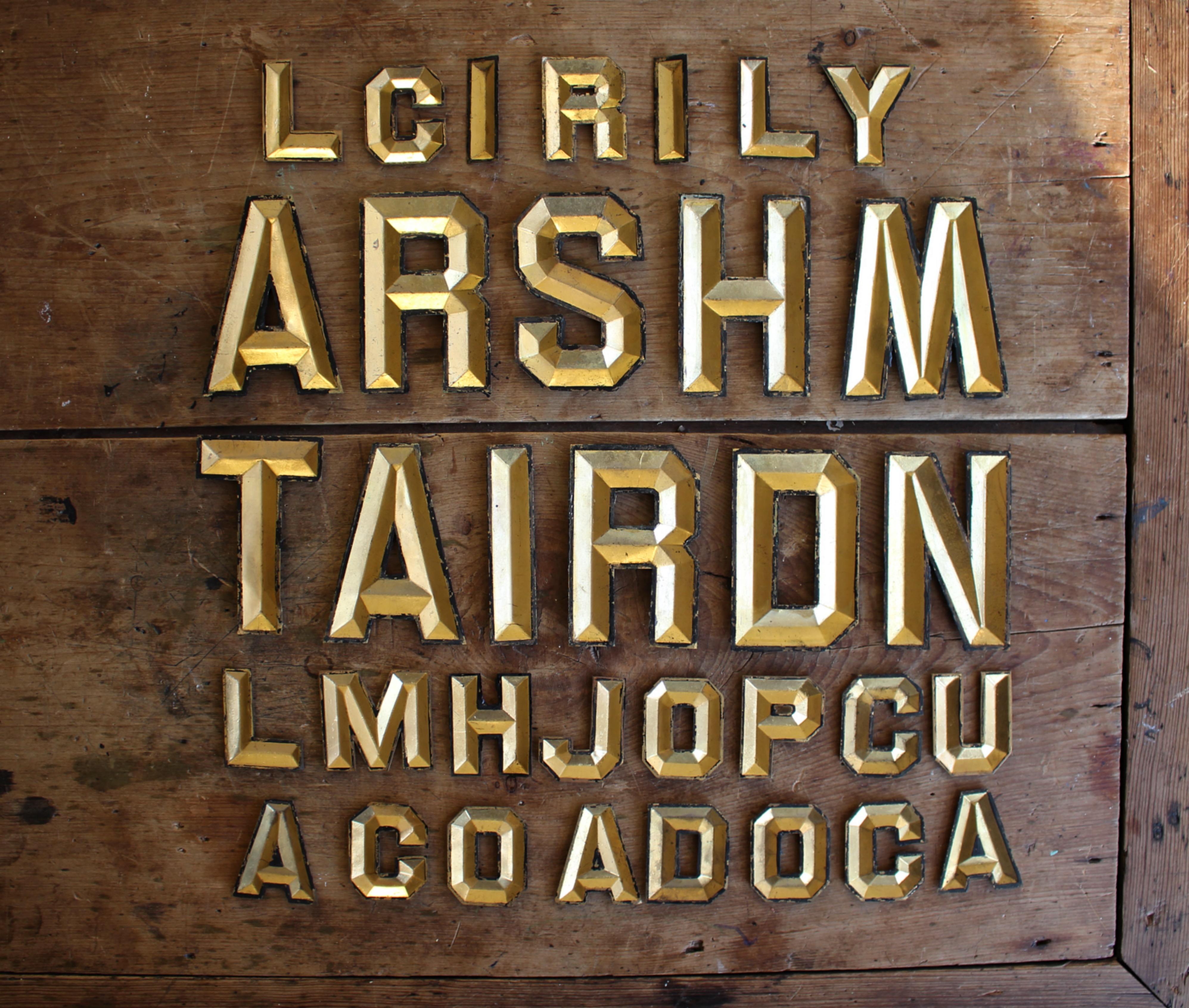 Early 20th C Pressed Tin & Gilt Letters, The Radiant Company New York In Good Condition In Lowestoft, GB