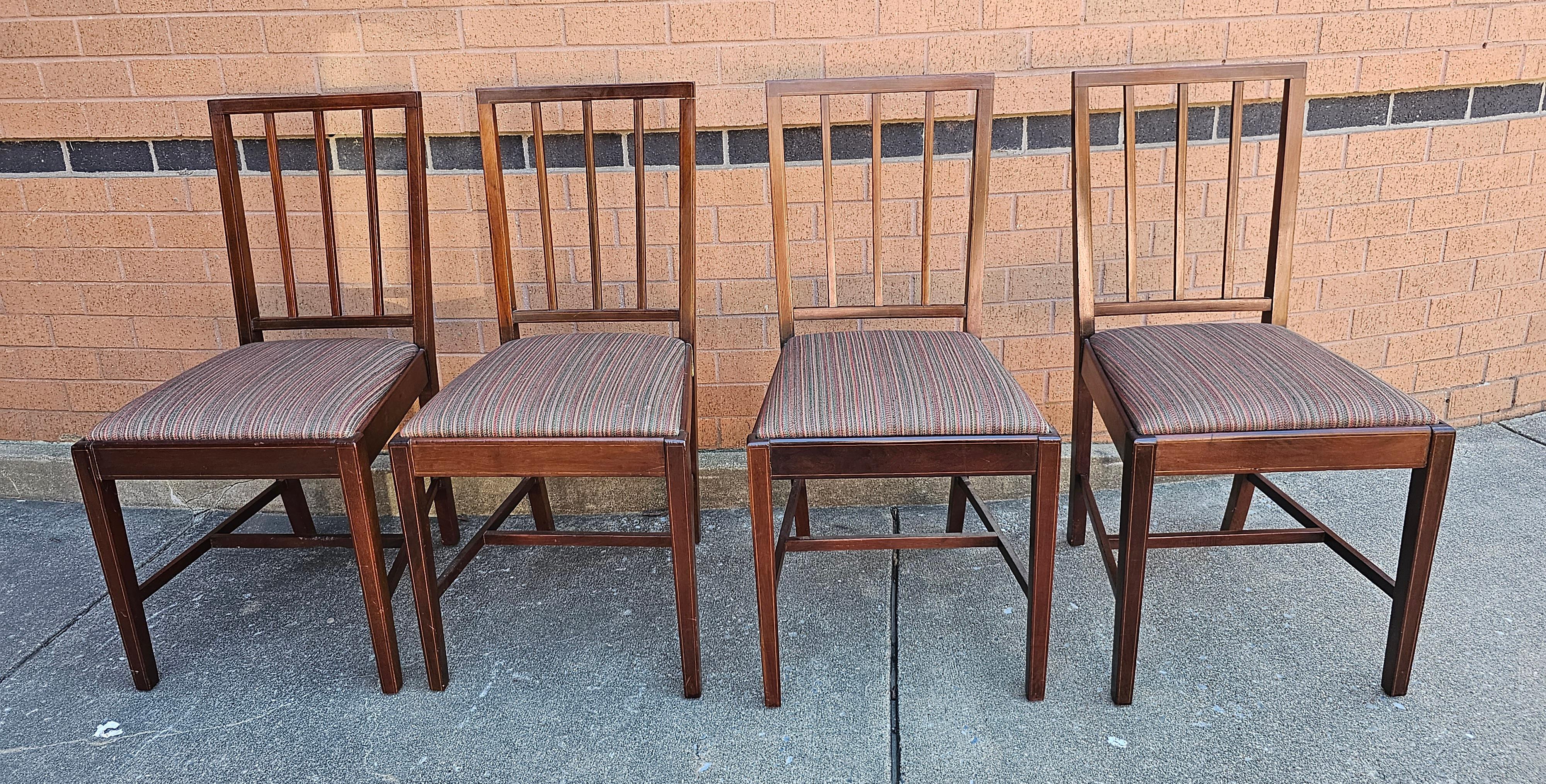 20th Century Early 20th C. Set of Four Federal Style Satinwood Inlaid Mahogany Side Chairs