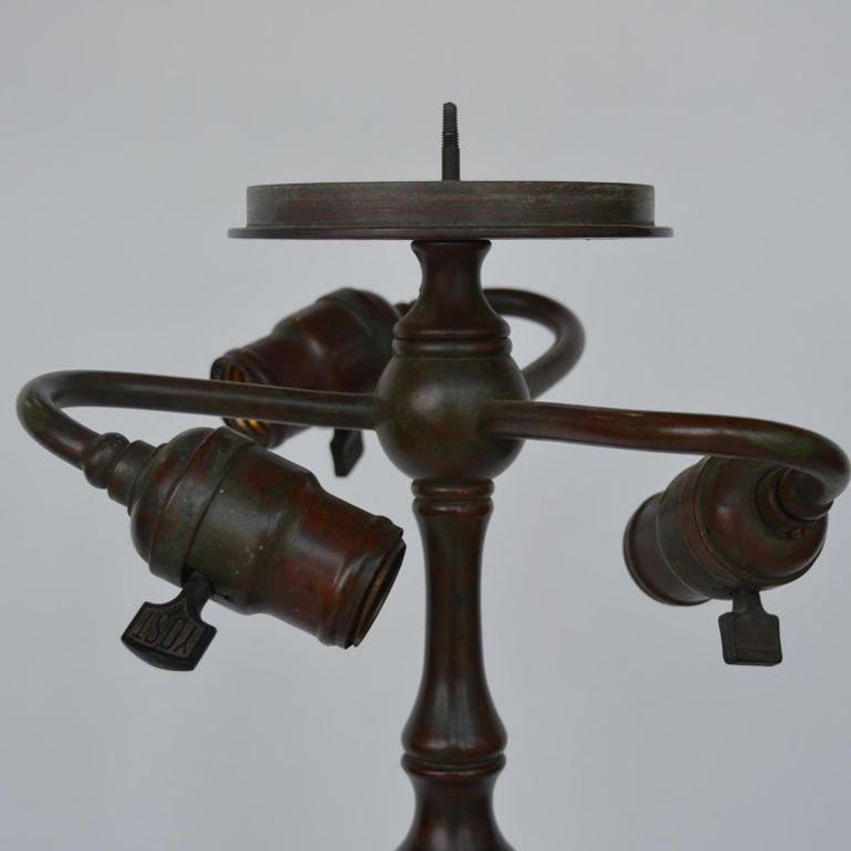 Early 20th C. Tiffany Studios Lemon Leaf Table Lamp For Sale 10