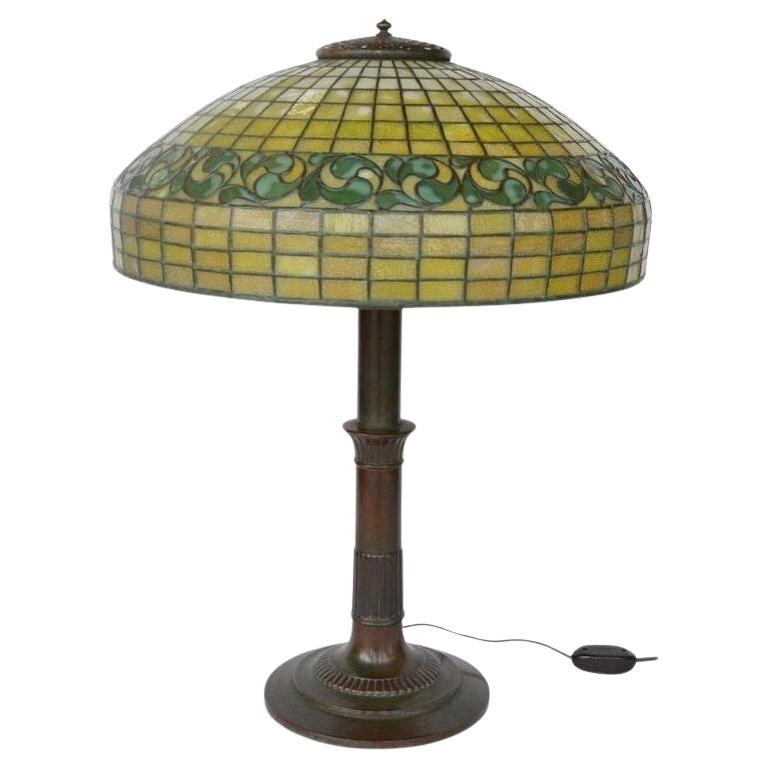 Lampe de table à feuilles de citron Tiffany Studios, début du 20e siècle