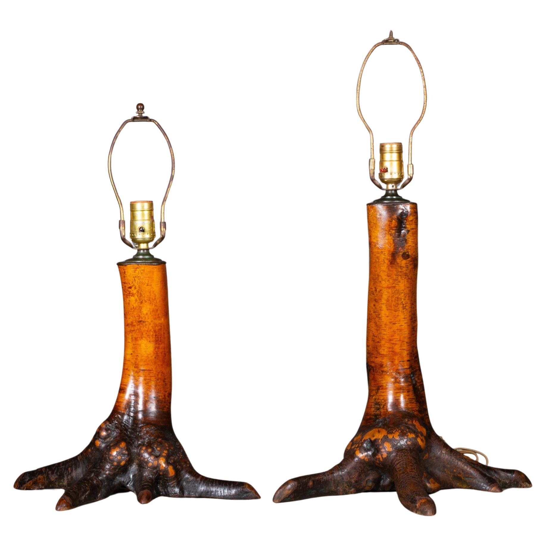 Anfang 20. Jh. Trunklampen aus Birkenholz mit Bronzekragen ca. 1920-1940 im Angebot