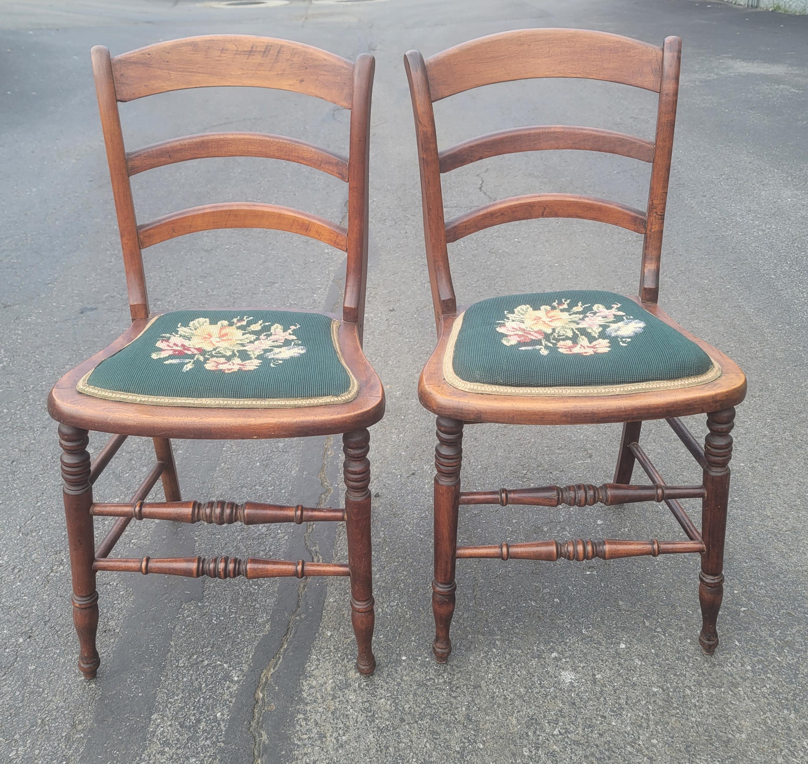 Early 20th Century Victorian Ladder Back Walnut and Needlepoint Seat Side Chairs For Sale 3