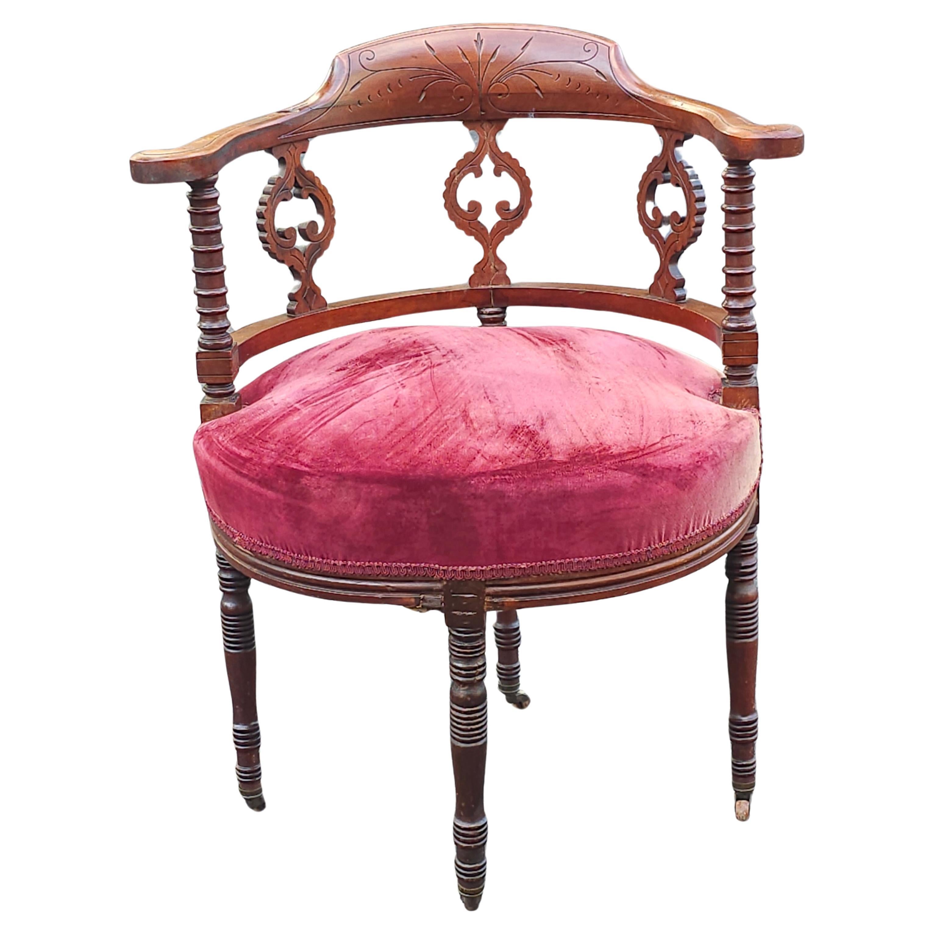 Early 20th C. Victorian Mahogany and Upholstered Corner Barel Chair