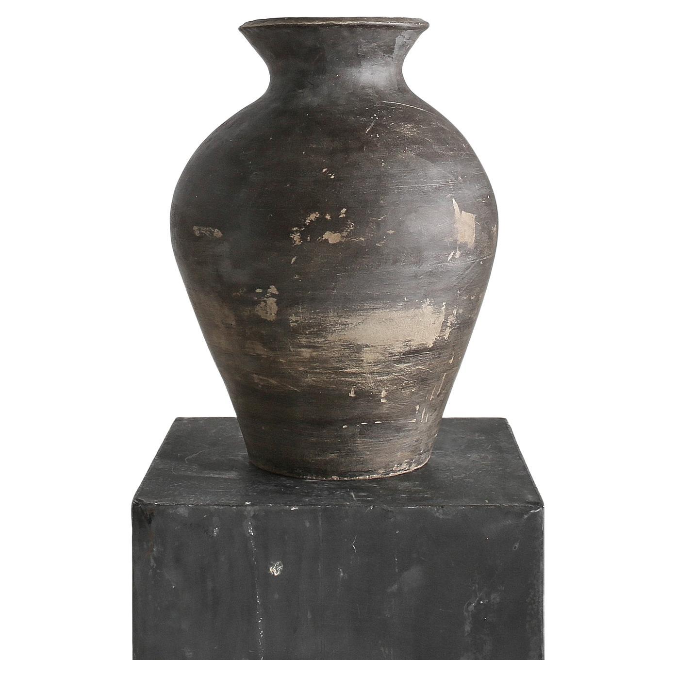 A.C.I.C. Vase japonais en terre cuite noire Wabi Sabi