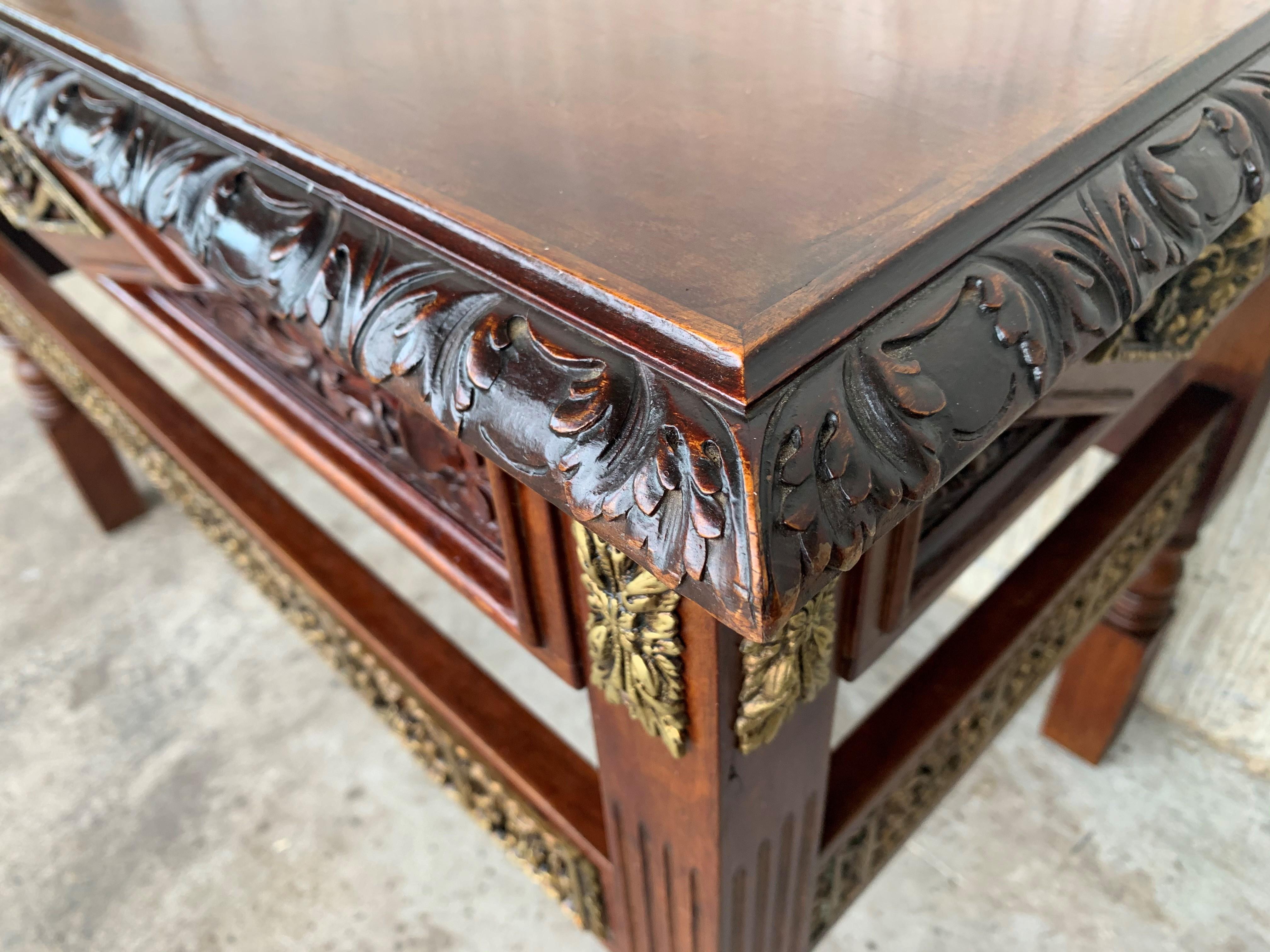 Early 20th Carved Walnut Side Table with One Drawer and Bronze Mounts For Sale 4