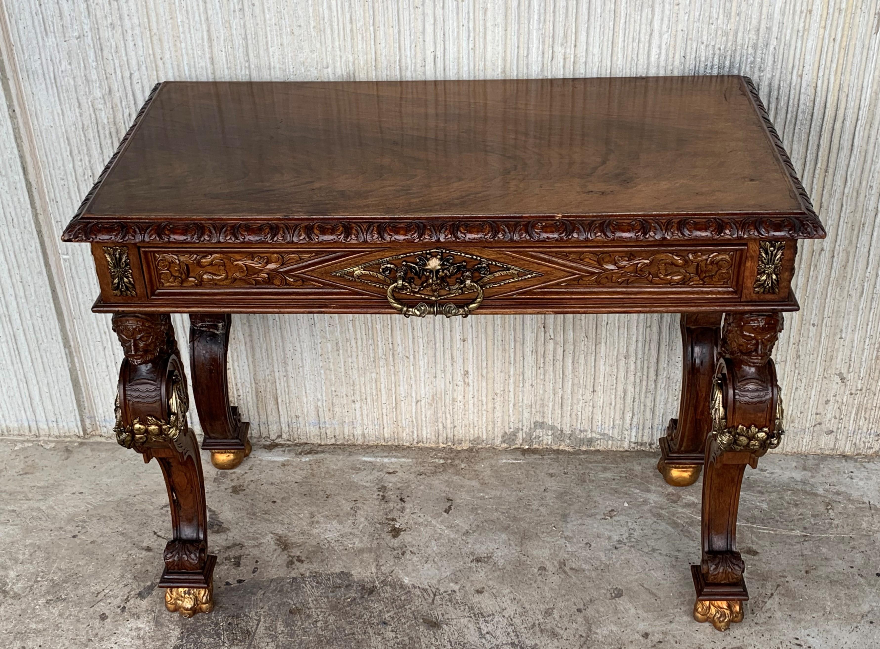 Early 20th Carved Walnut Side Table with One Drawer and Bronze Mounts In Good Condition For Sale In Miami, FL