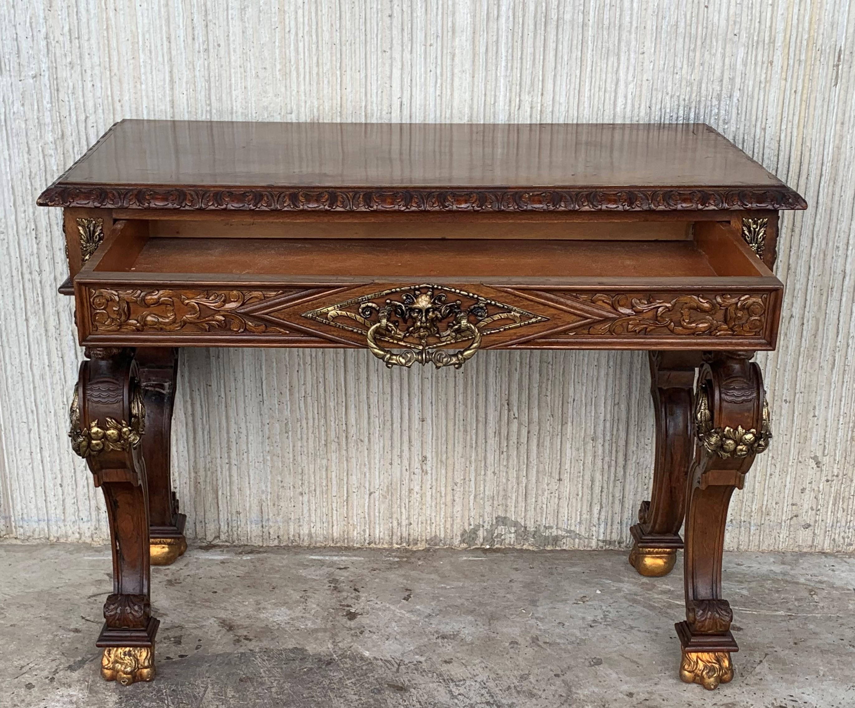 Early 20th Carved Walnut Side Table with One Drawer and Bronze Mounts For Sale 3