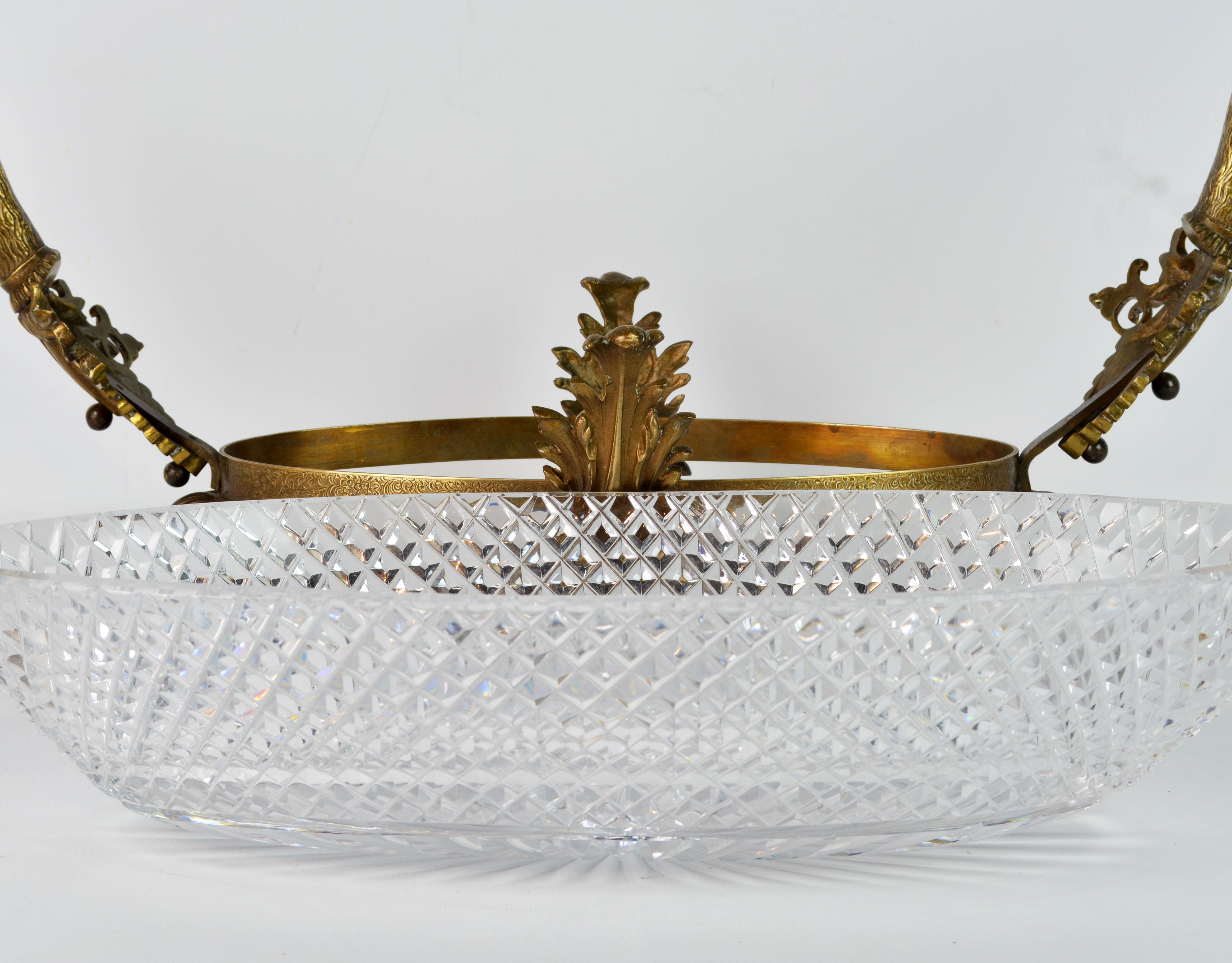 Early 20th Century French Bronze and Cut Crystal Center Bowl with Handles 4