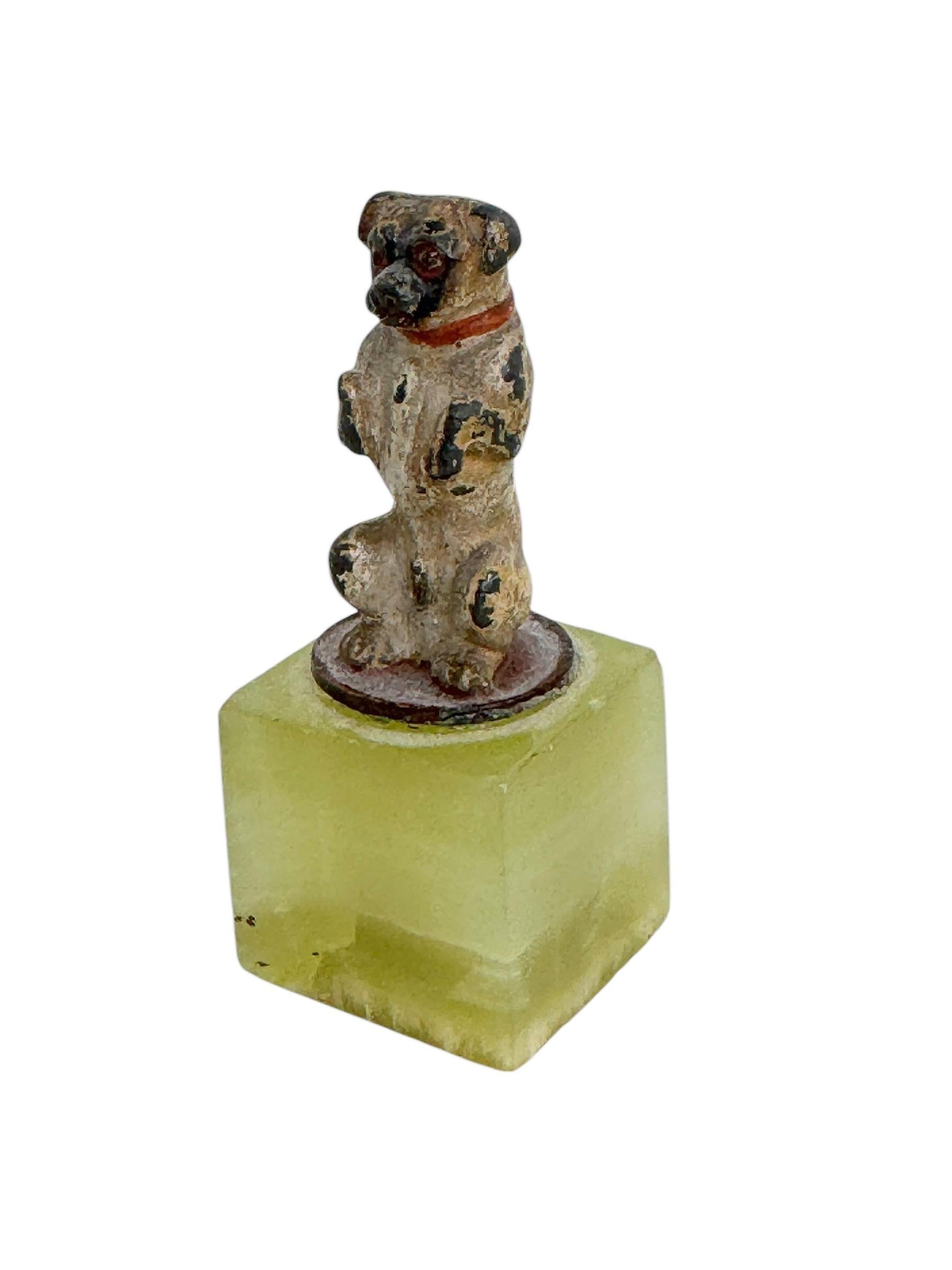Frühes 20. Jahrhundert Mops Österreichische Vienna Bronze Miniatur Figur auf Marmorsockel im Angebot 4