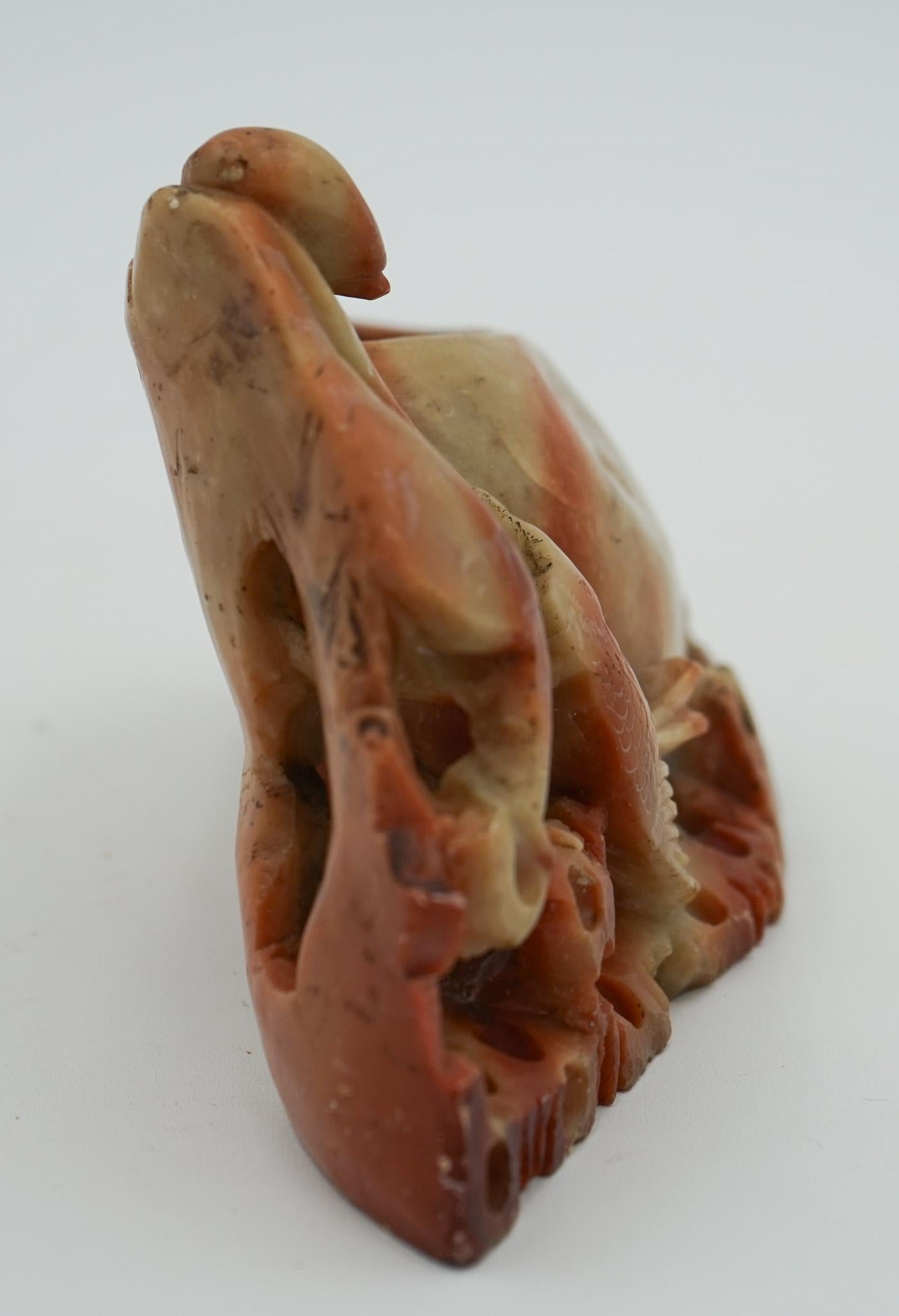 20ième siècle POT DE DÉCORATION EN PIERRE DE SAVON CHINOIS DE LA PREMIÈRE ANNEE DU 20e SIÈCLE Sculpté à la main en vente