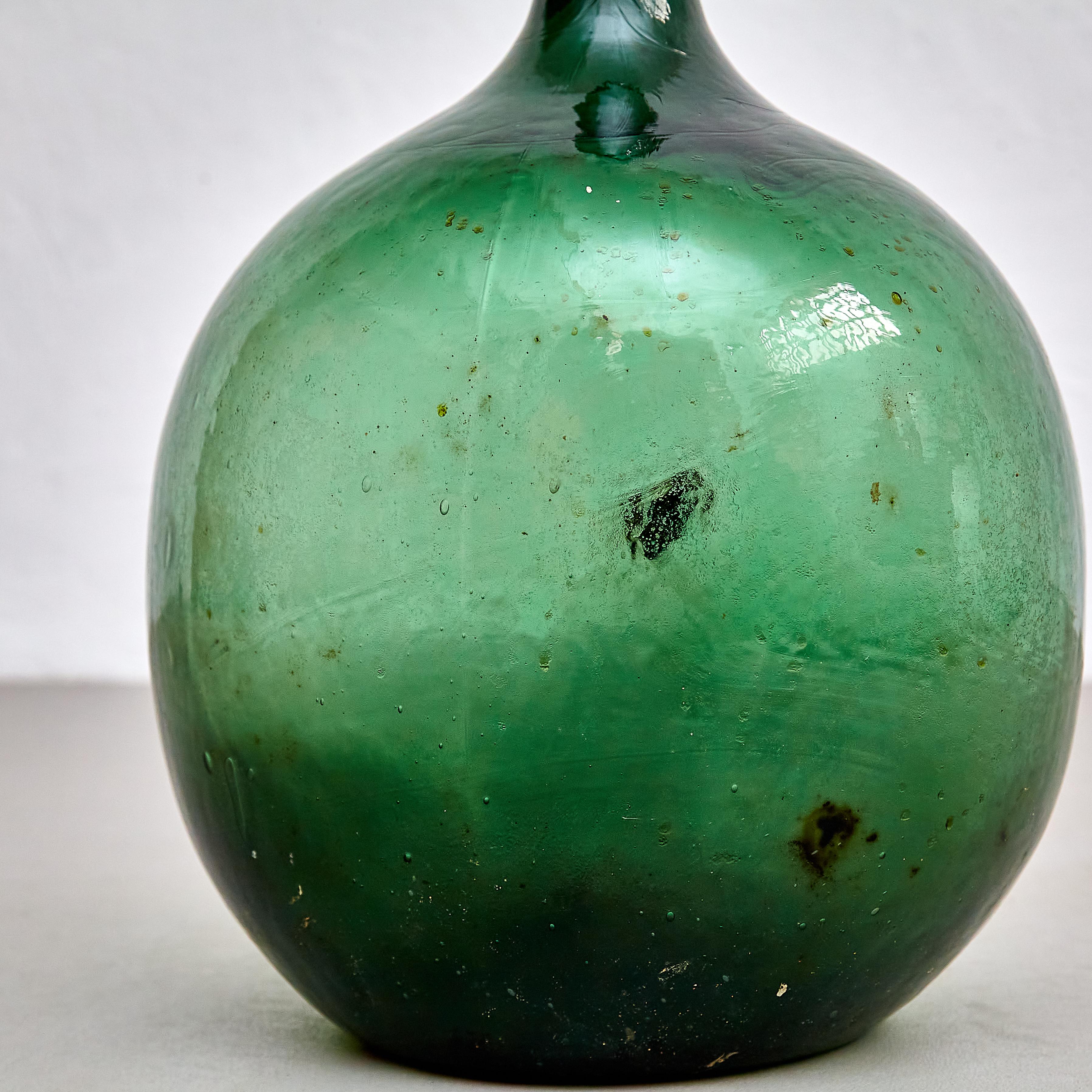 Early 20th Centry Spanish Glass Bottle Vase, circa 1940 2