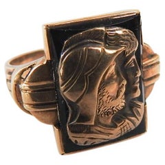 Antique Early 20th Century 10k Gold Onyx Profile Ring