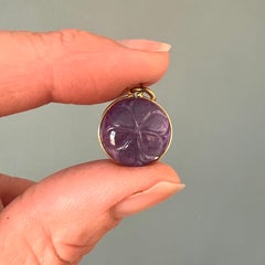 Early 20th Century 18 Karat Gold Carved Amethyst Pendant, circa 1900-1920