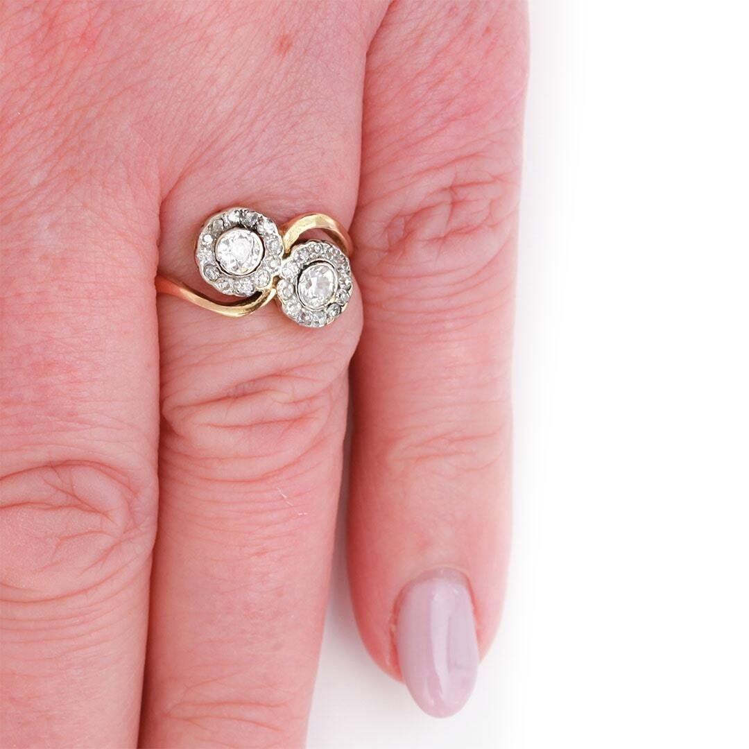 Early 20th Century 18ct Gold and Platinum Diamond Toi Et Moi Cluster Ring 4