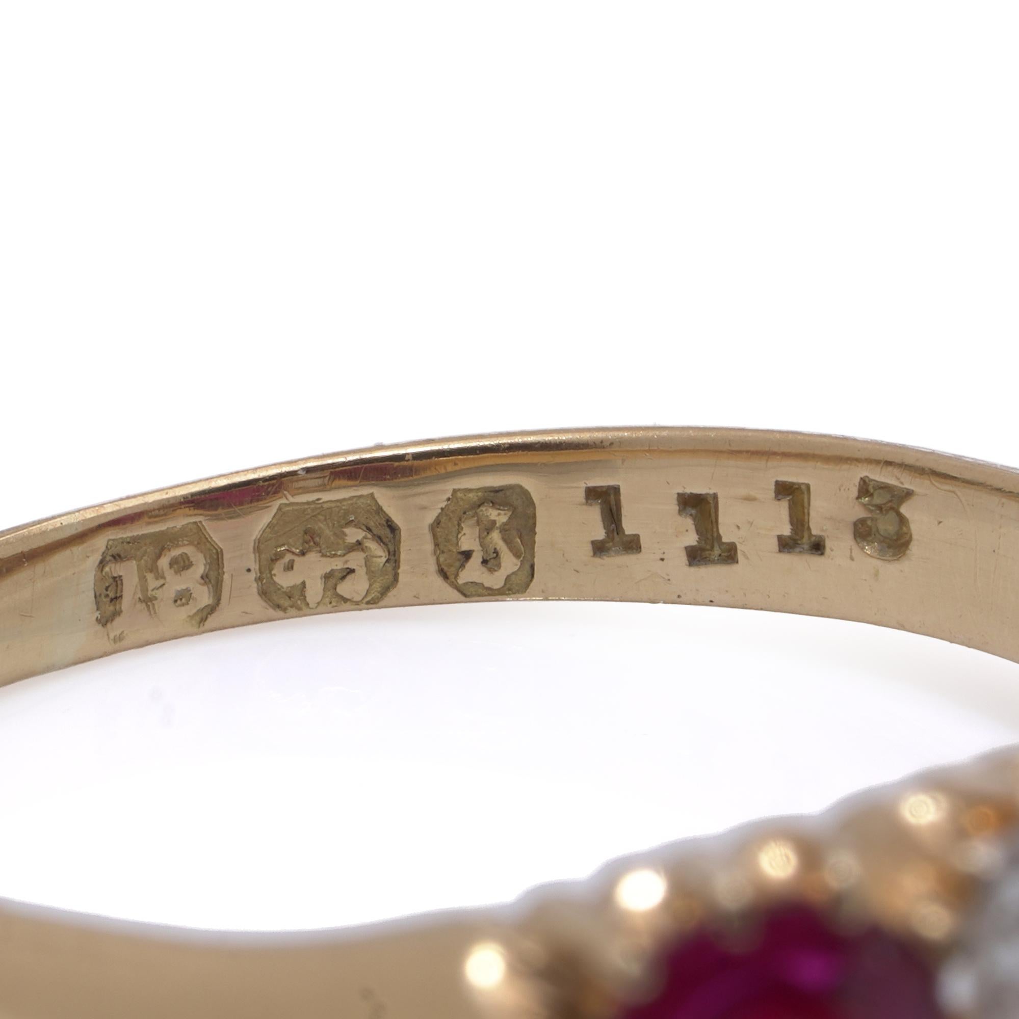 Début du 20ème siècle Bague en or 18kt avec rubis et diamant de taille européenne ancienne Pour femmes en vente