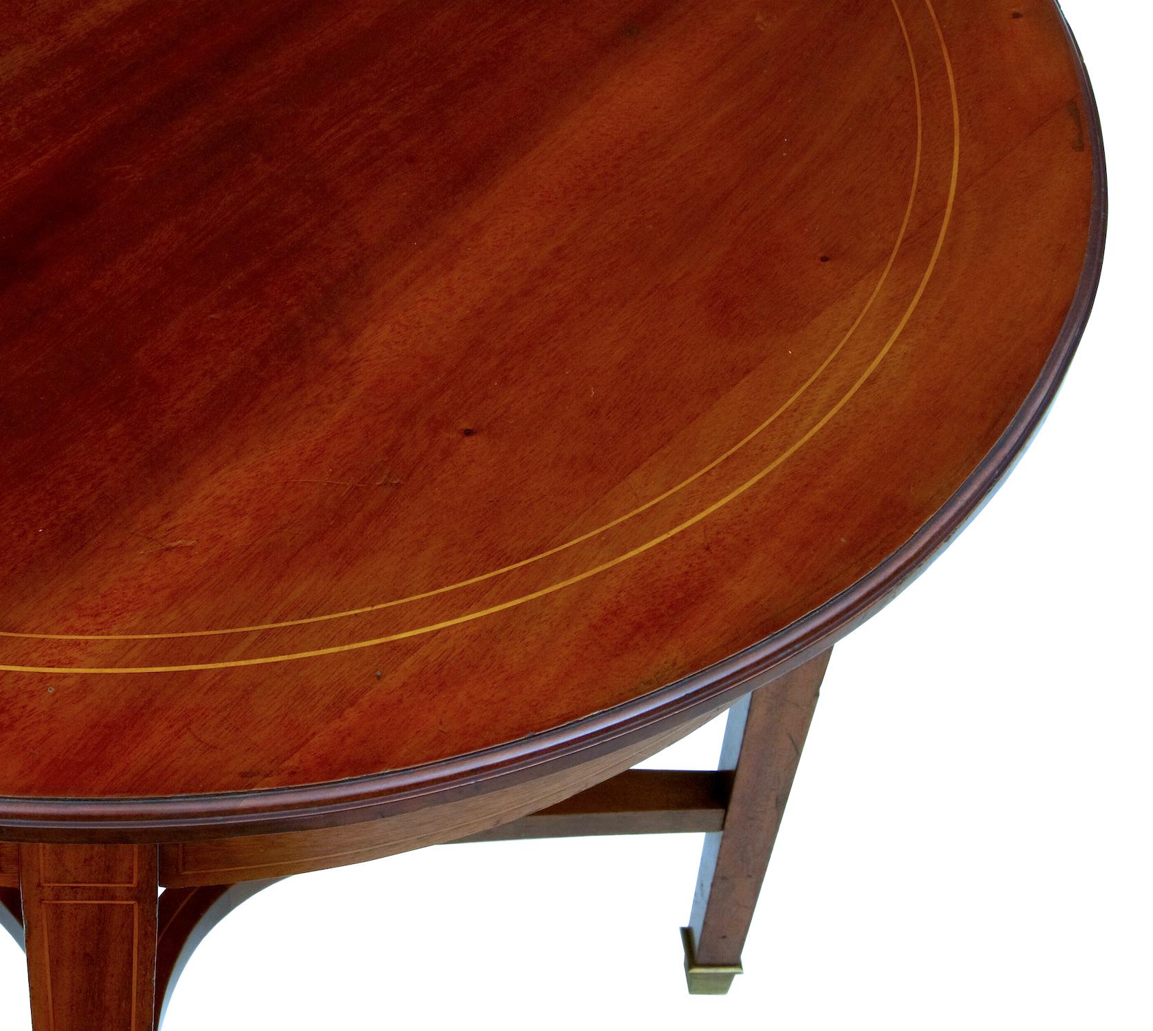 European Early 20th Century 1920s Mahogany Center Table