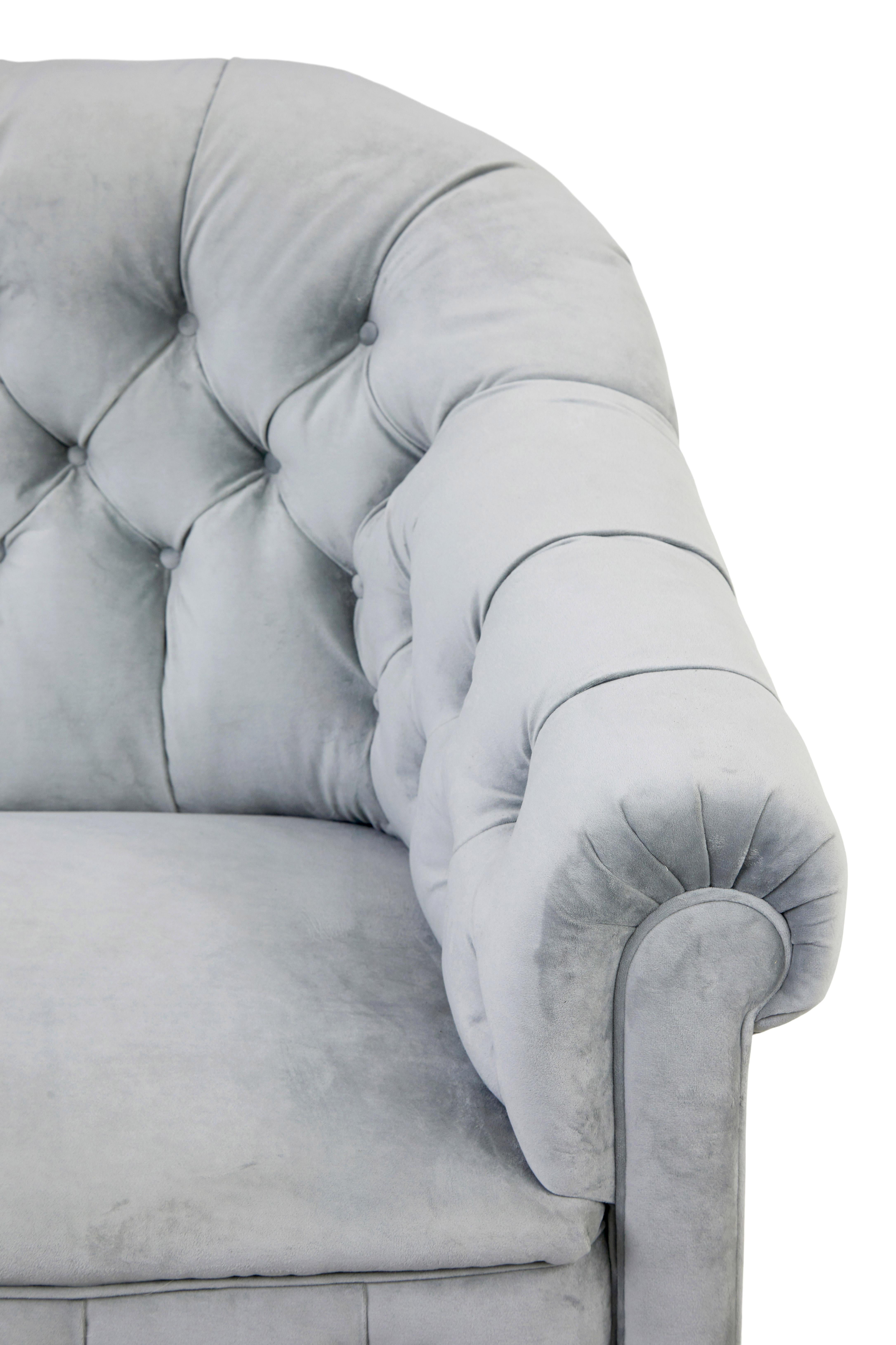 Tissu Ensemble de salon 3 pièces à dossier boutonné du début du 20e siècle en vente