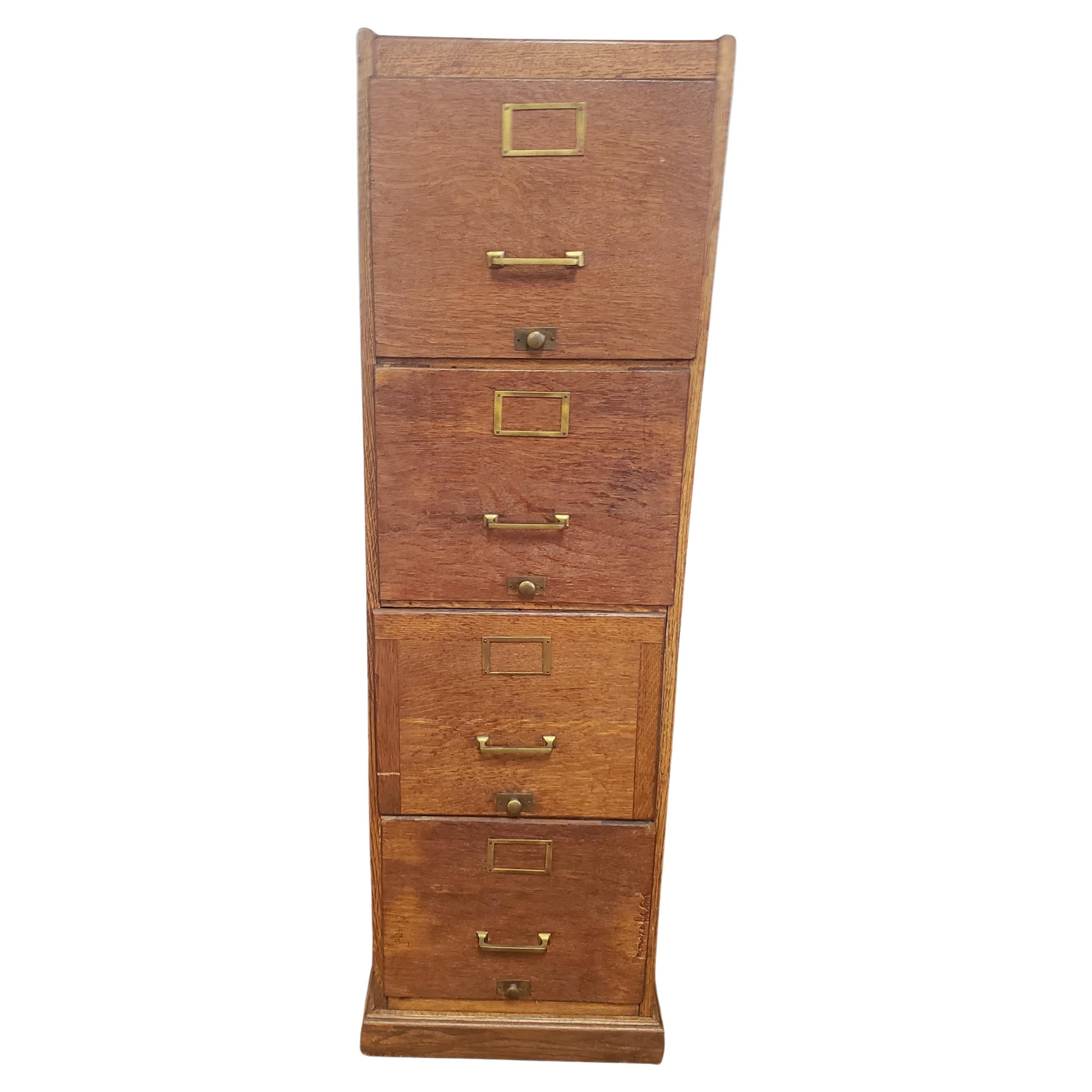 Early 20th Century 4-Drawer Oak Filing Cabinet For Sale