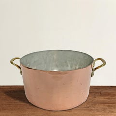 Early 20th Century 6.5 Quart Bazar Français Copper Pot