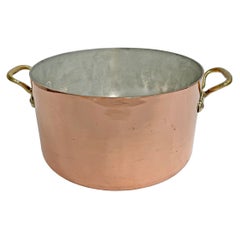 Early 20th Century 6.5 Quart Bazar Français Copper Pot