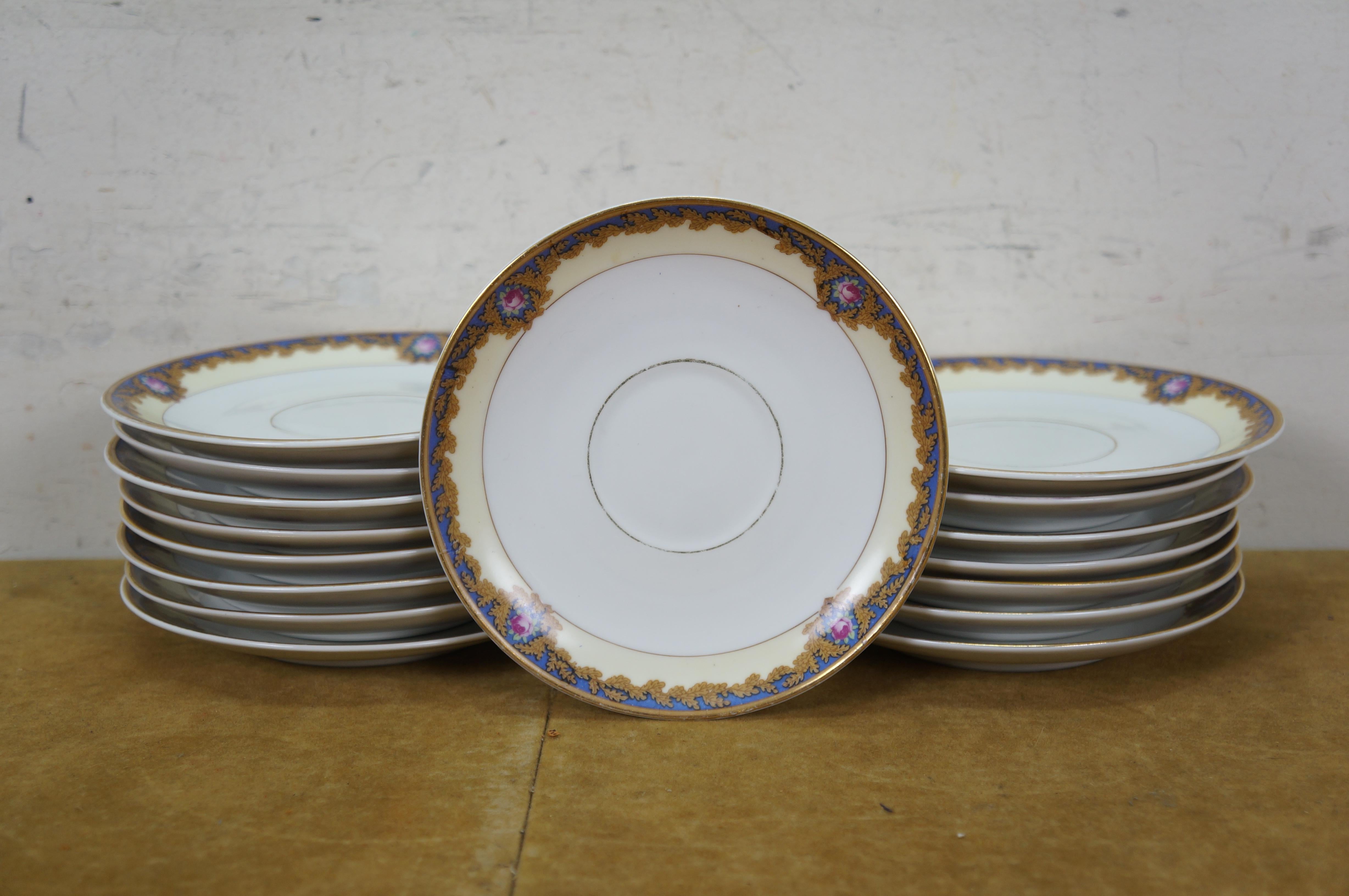 Early 20th Century 68 Pc Royal Bayreuth Beverly Floral Rose Dinnerware China Set For Sale 3