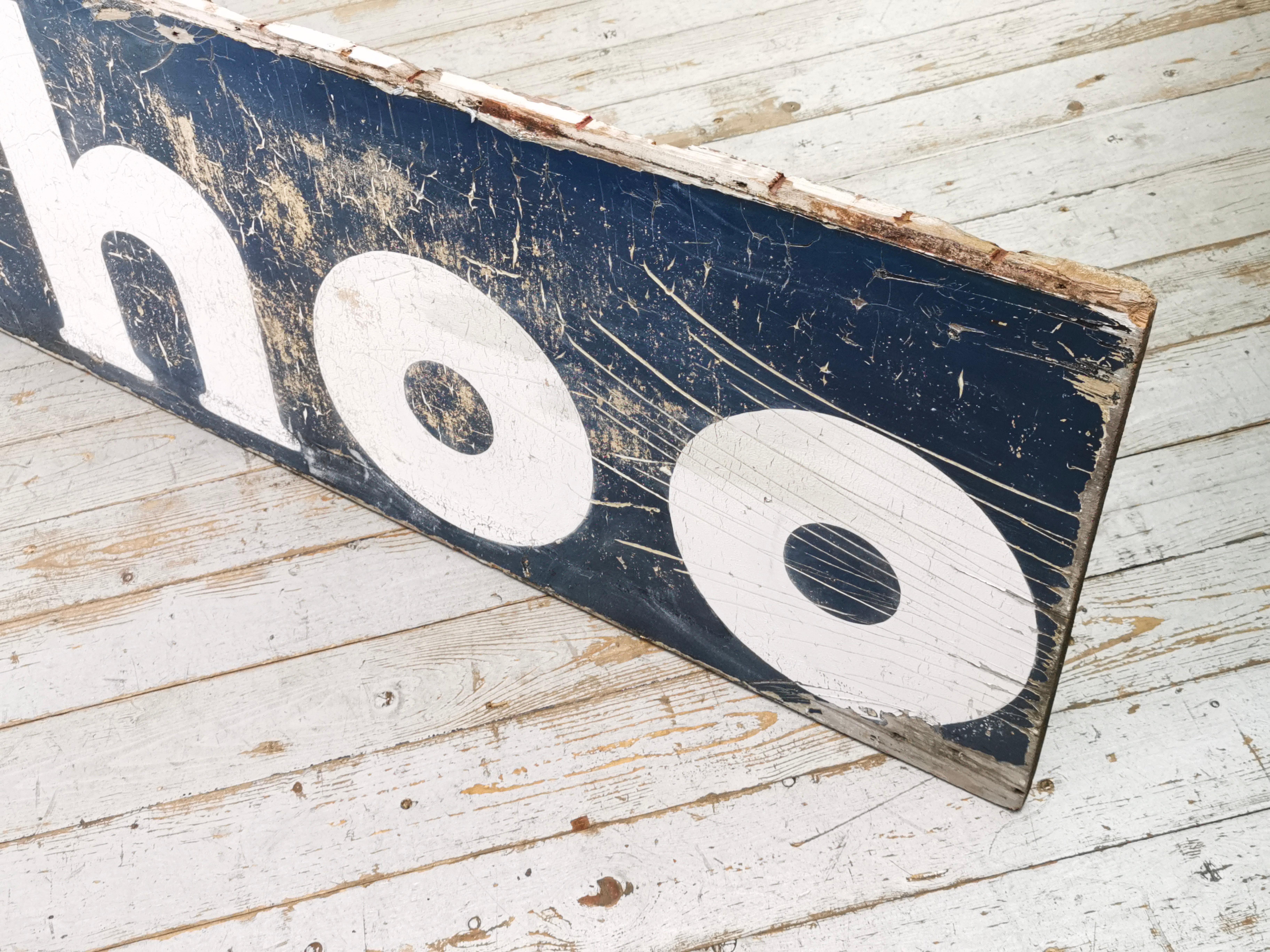 Early 20th Century 9 Foot Reclaimed Advertising Wooden Sign for Typhoo Tea For Sale 2