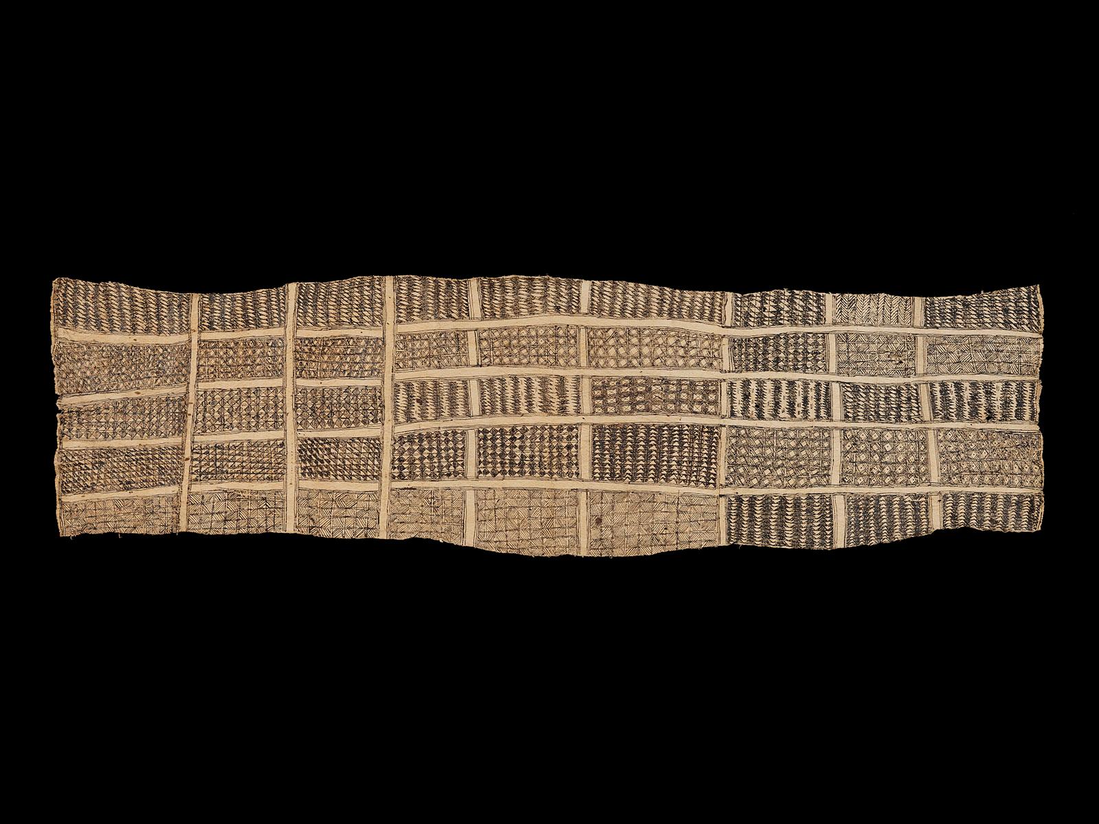 Tapa Headdress, Lepau, Santa Cruz Island, East Solomon Islands
Paper mulberry tree inner bark, natural dye
Late 19th to early 20th century
67.5 by 18 inches (171.4 by 45.7 cm)
Ex private collection, Northern CA; ex Ashkenazi, Paris

Worn by