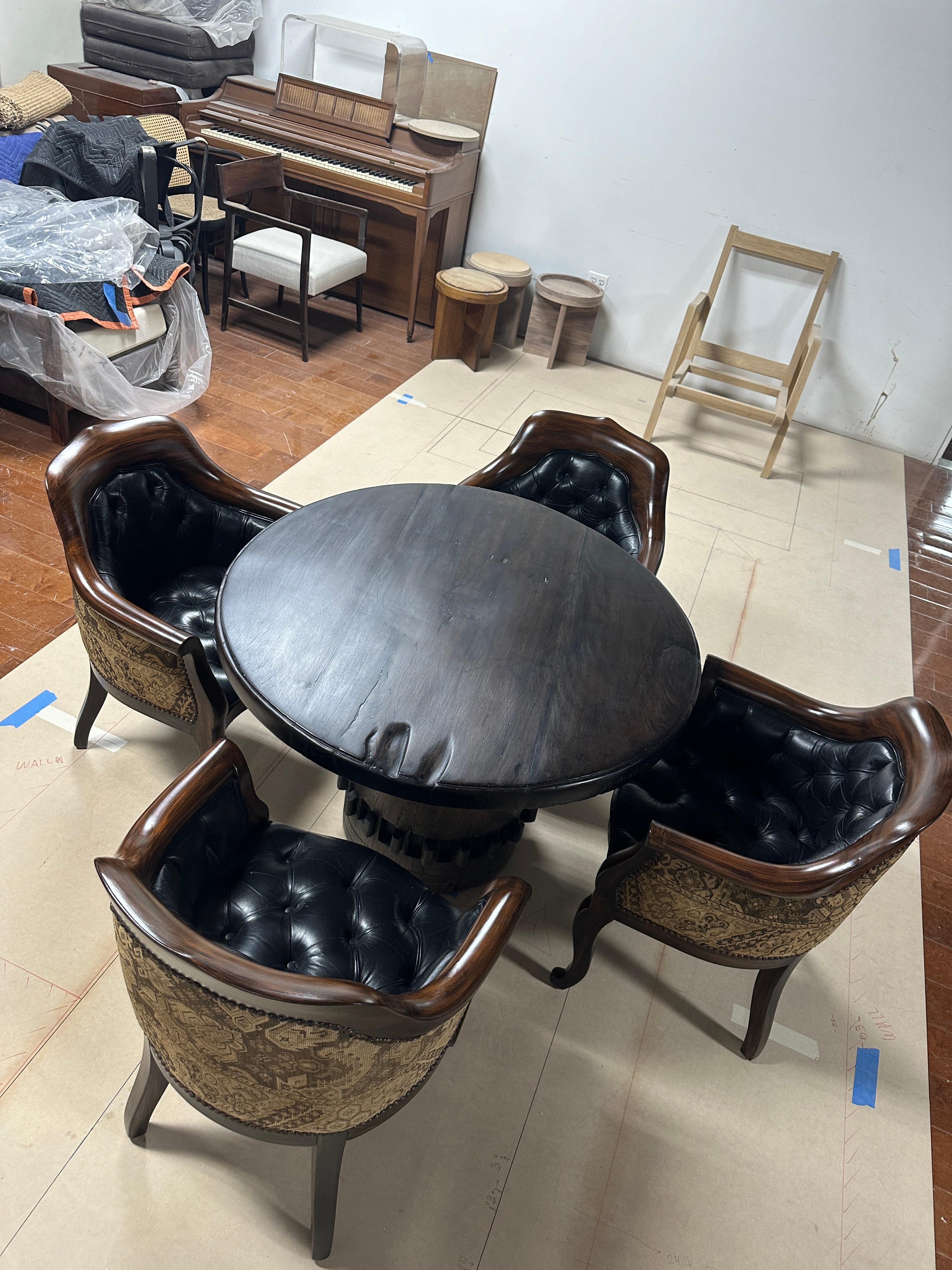Table en bois pour moulin à sucre africain du début du 20e siècle Bon état - En vente à New York, NY