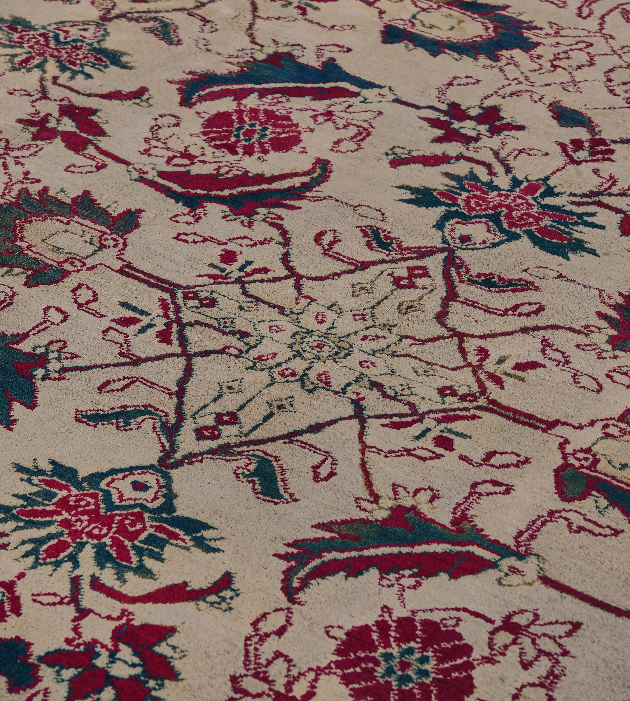 Wool Early 20th Century Agra Rug from North India For Sale