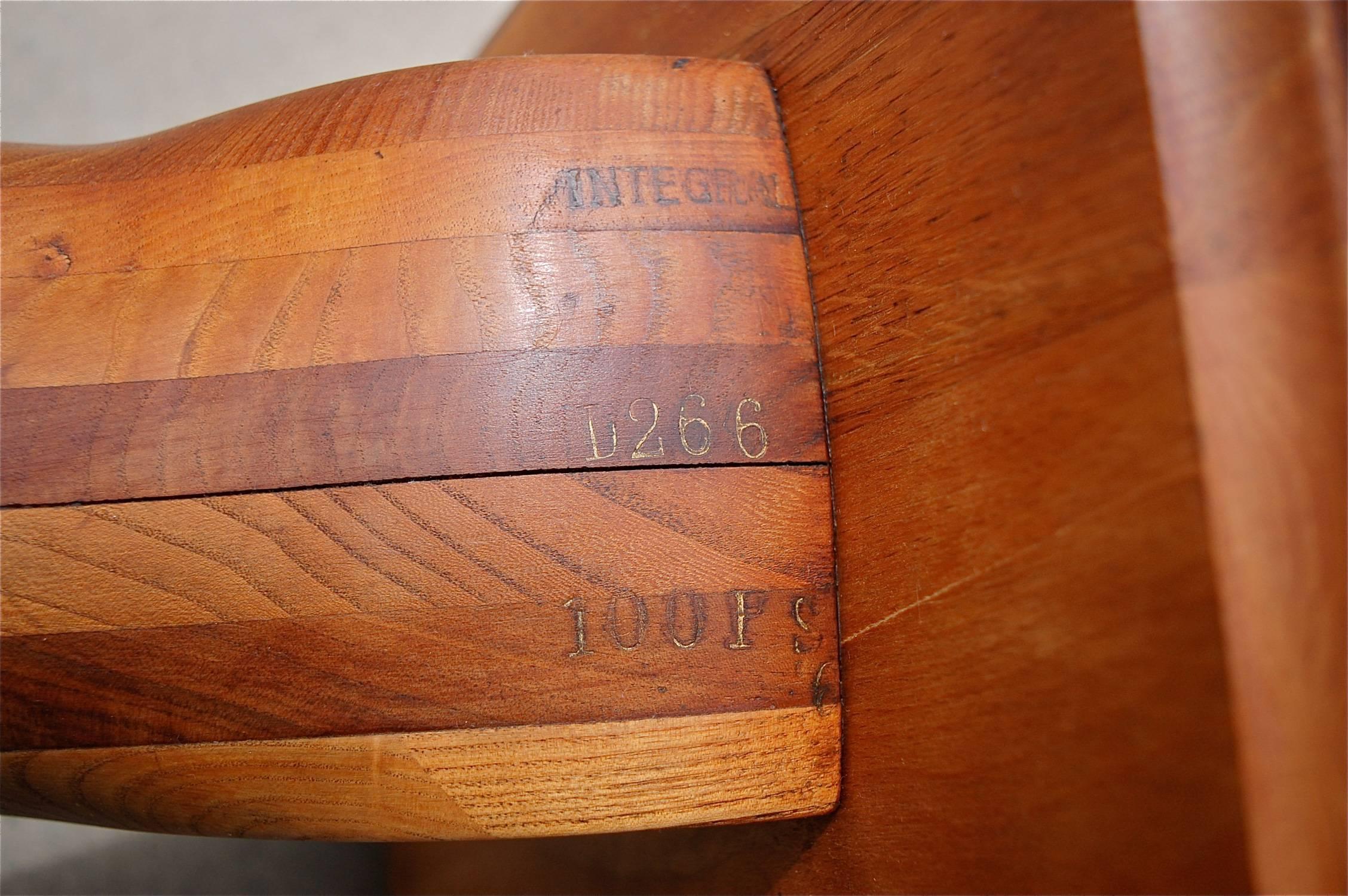 Wood Early 20th Century Aircraft Propellor Side Table For Sale