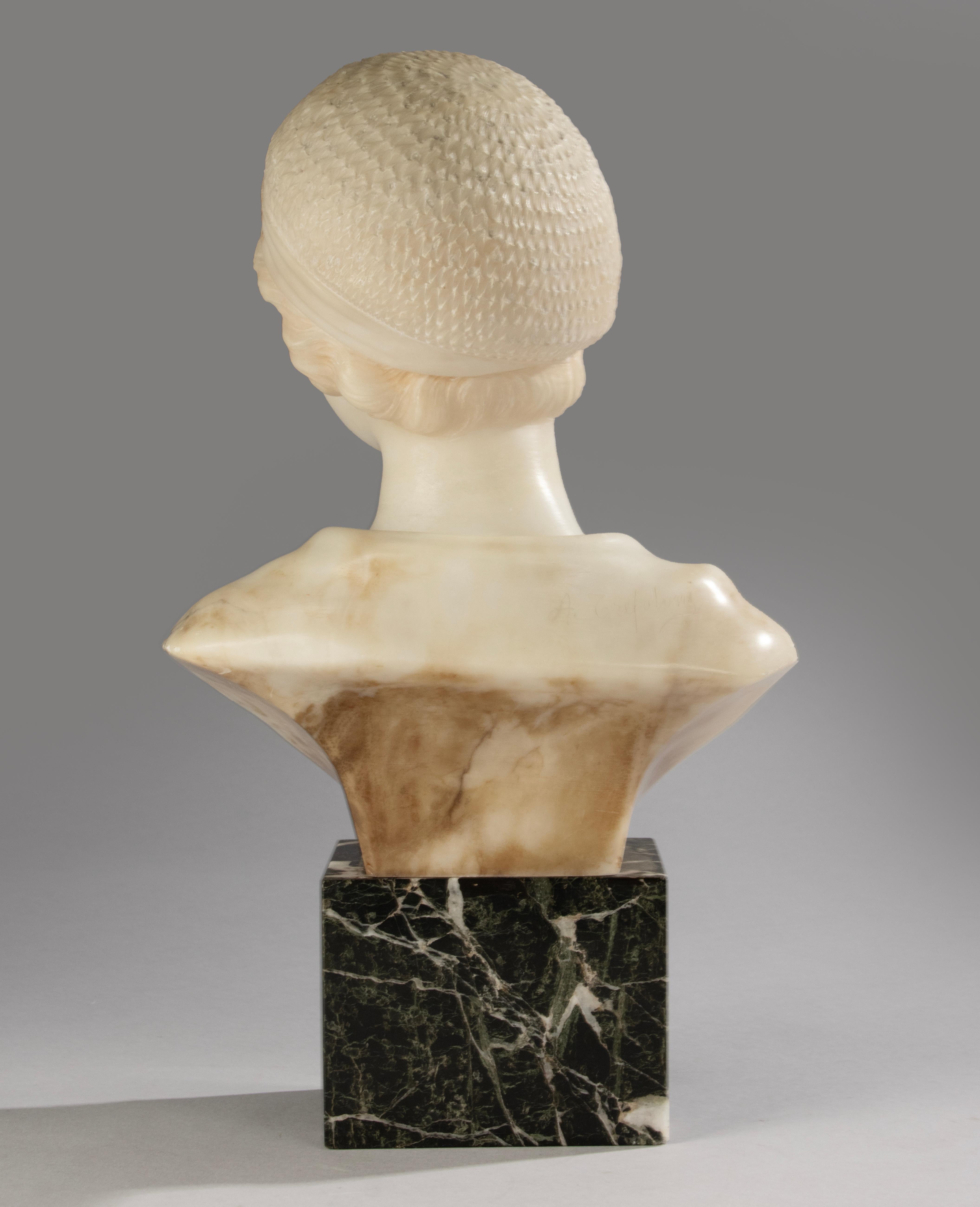 Early 20th Century Alabaster Bust - Young Woman - Art Deco - Signed A. Trefoloni For Sale 7