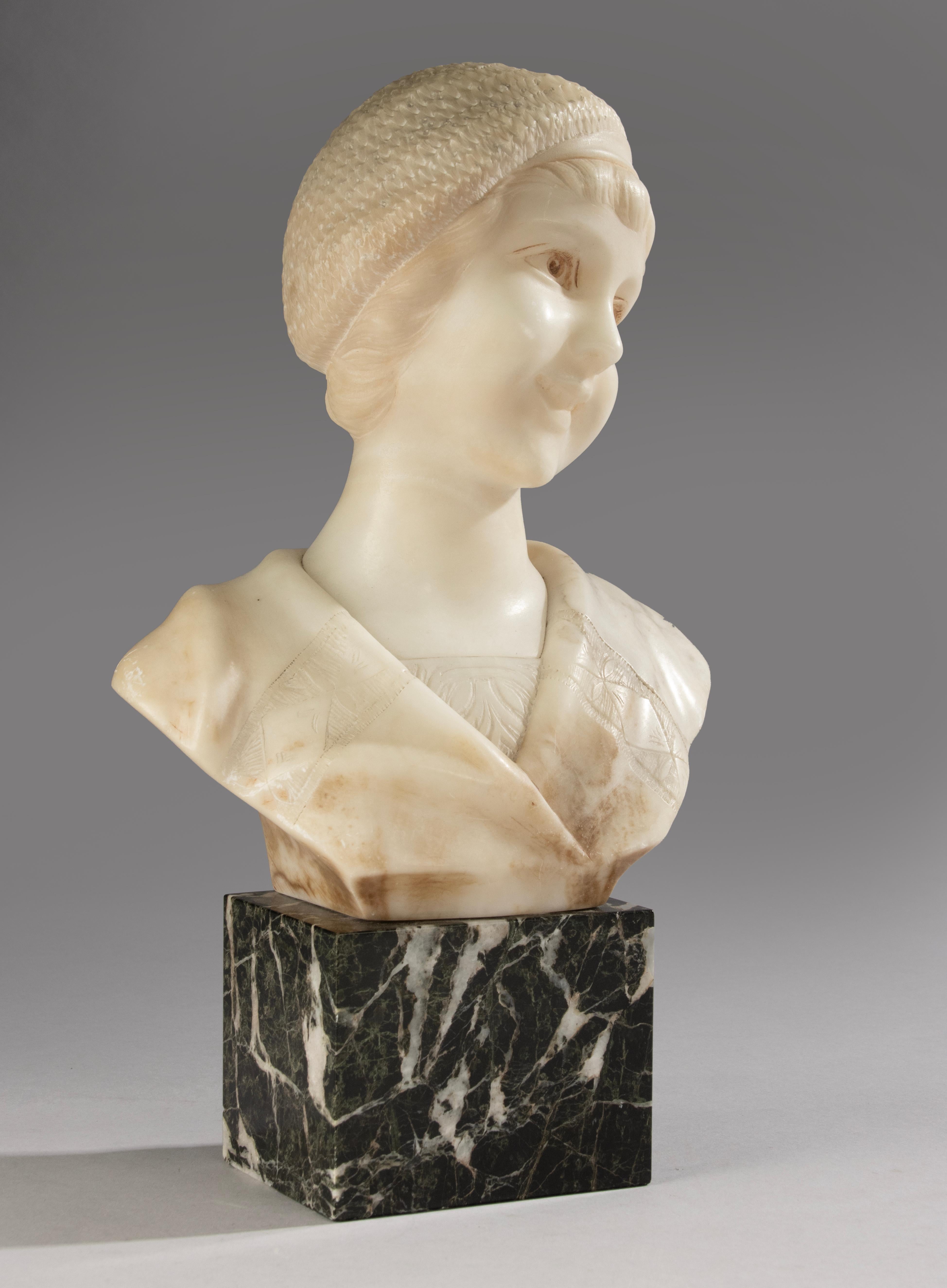 Early 20th Century Alabaster Bust - Young Woman - Art Deco - Signed A. Trefoloni For Sale 12