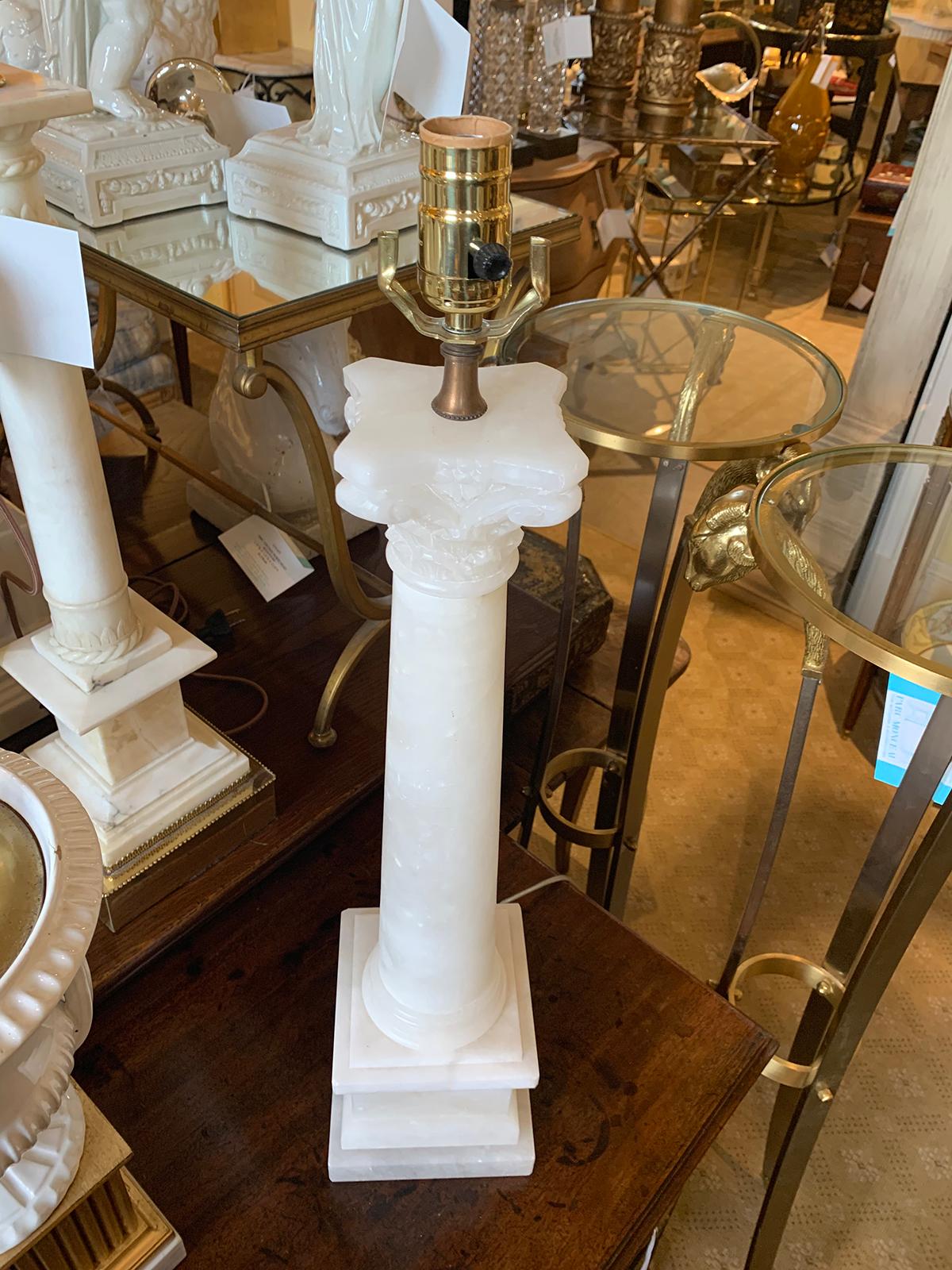 Early 20th Century Alabaster Column Lamp In Good Condition For Sale In Atlanta, GA