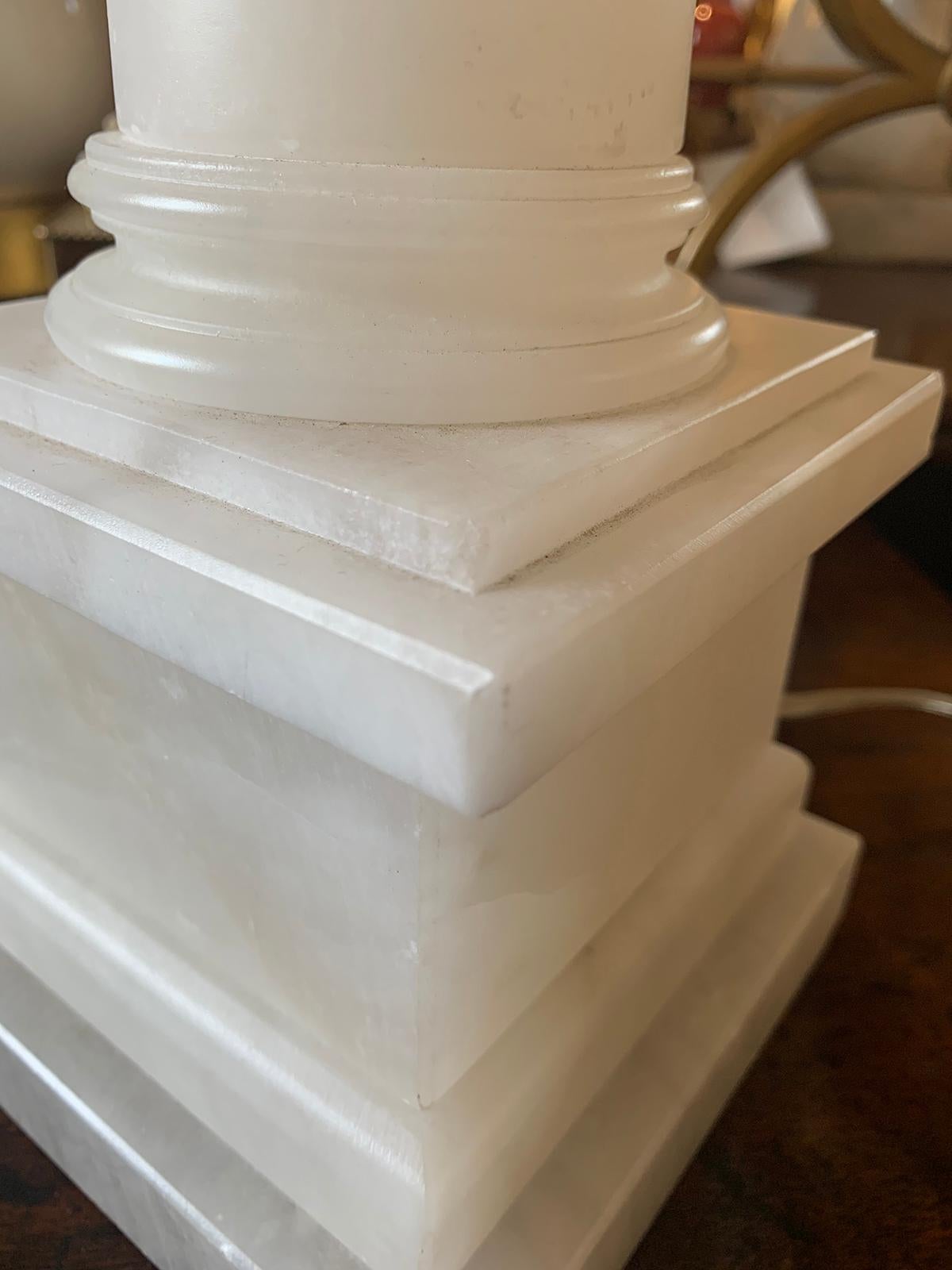 Early 20th Century Alabaster Column Lamp For Sale 4