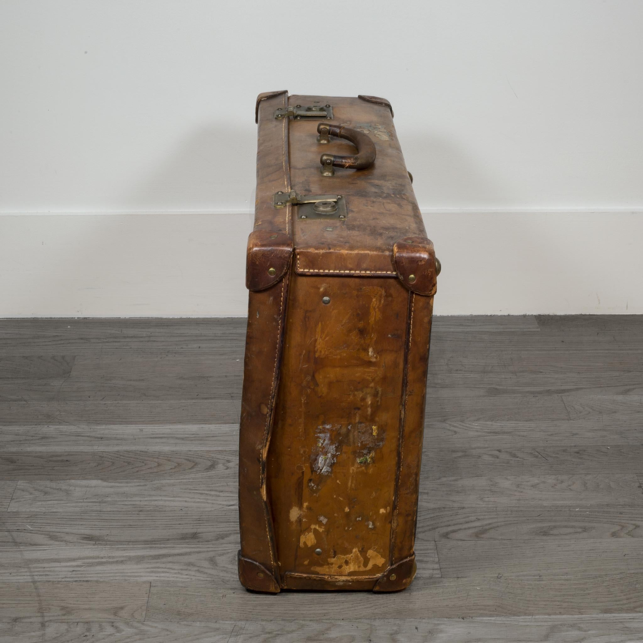 Early 20th Century All Leather and Brass Suitcase, circa 1940s 1