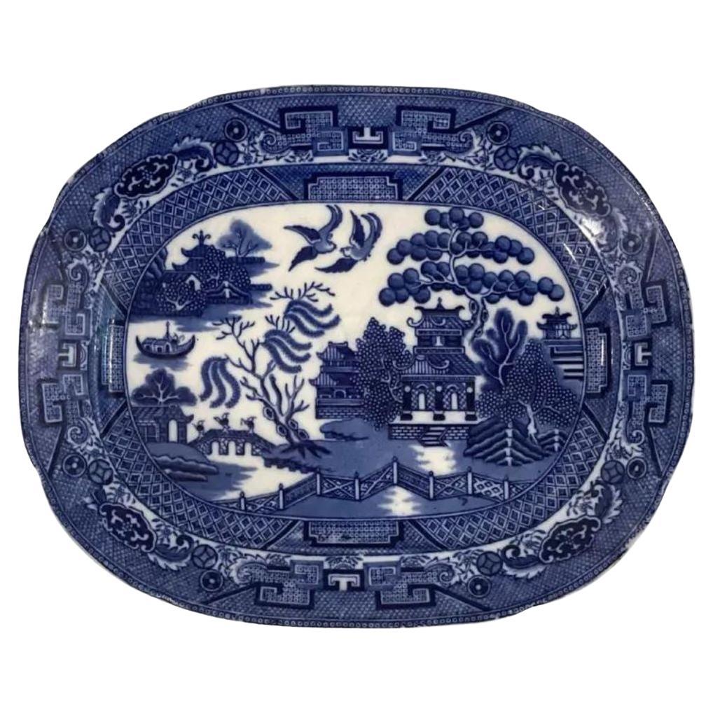 Anfang des 20. Jahrhunderts Allerton's Ltd. Blaue Servierplatte aus Weidenholz, hergestellt in England im Angebot