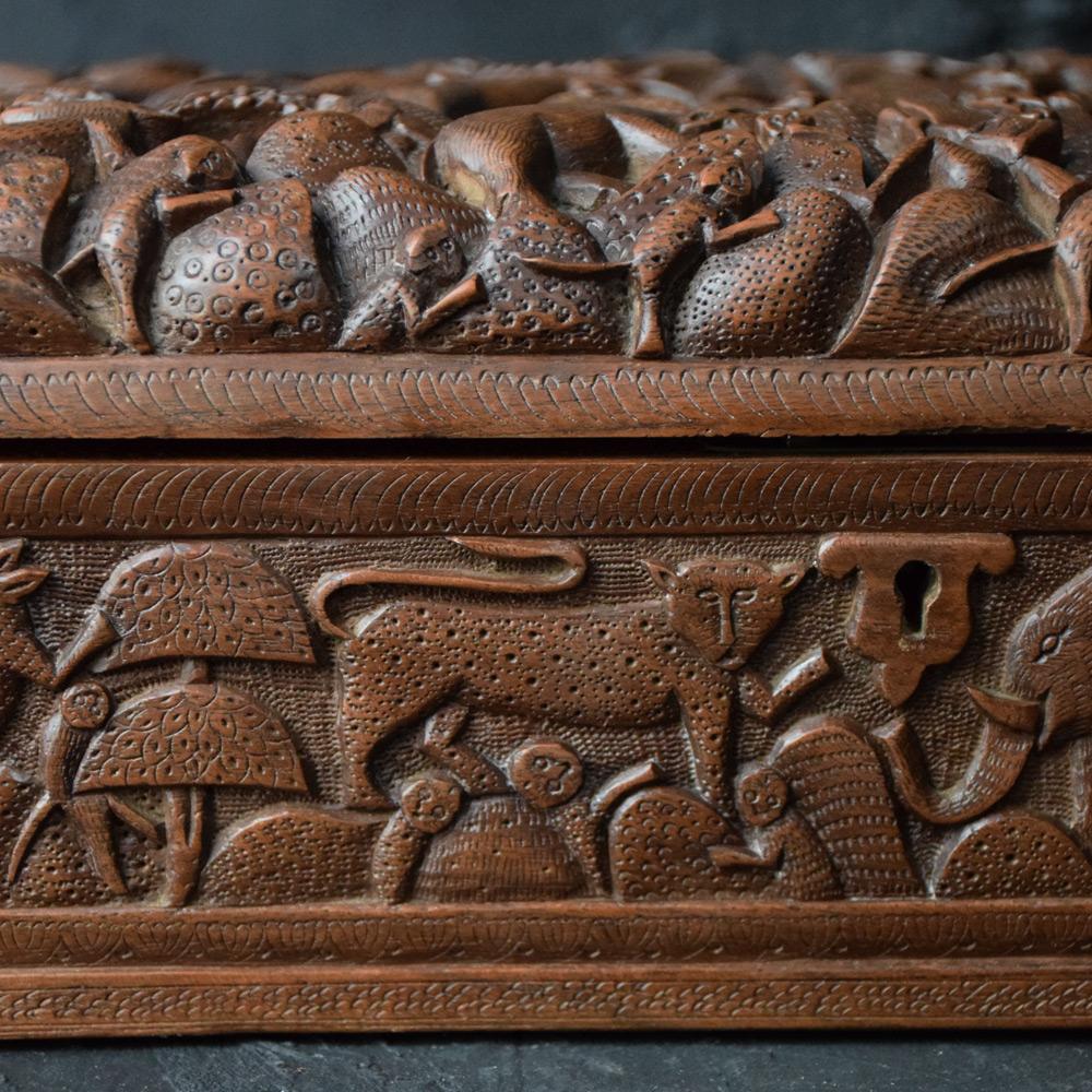 Early 20th Century, Amazing Hand Carved Indian Cigar Box 5