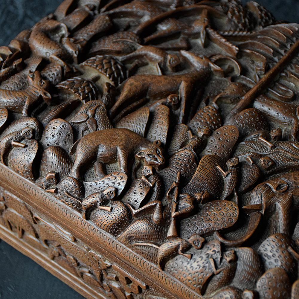 Early 20th Century, Amazing Hand Carved Indian Cigar Box 6