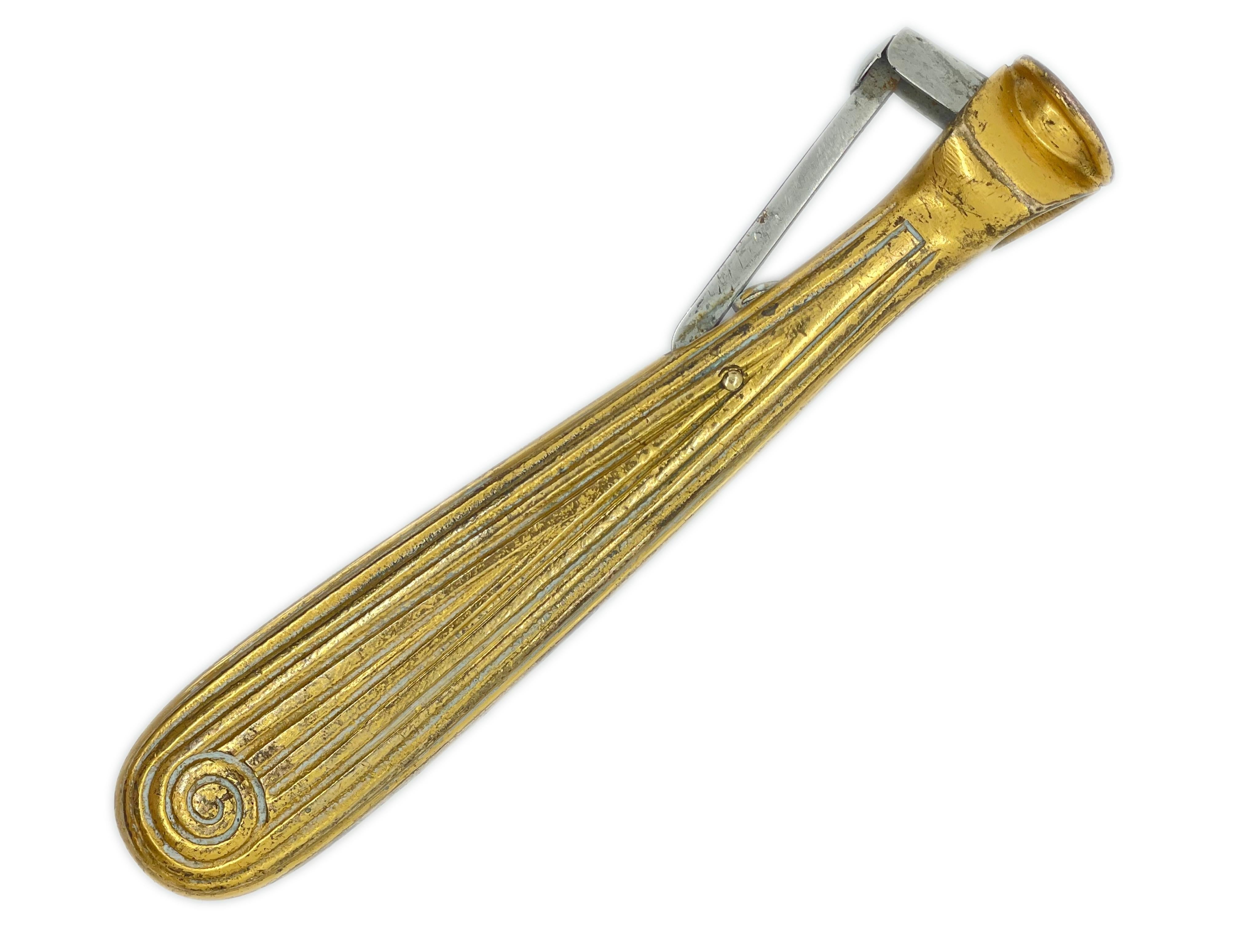 Amerikanischer Jugendstil-Zigarettenschliff aus Bronze des frühen 20. Jahrhunderts von Tiffany Studios (Art nouveau) im Angebot
