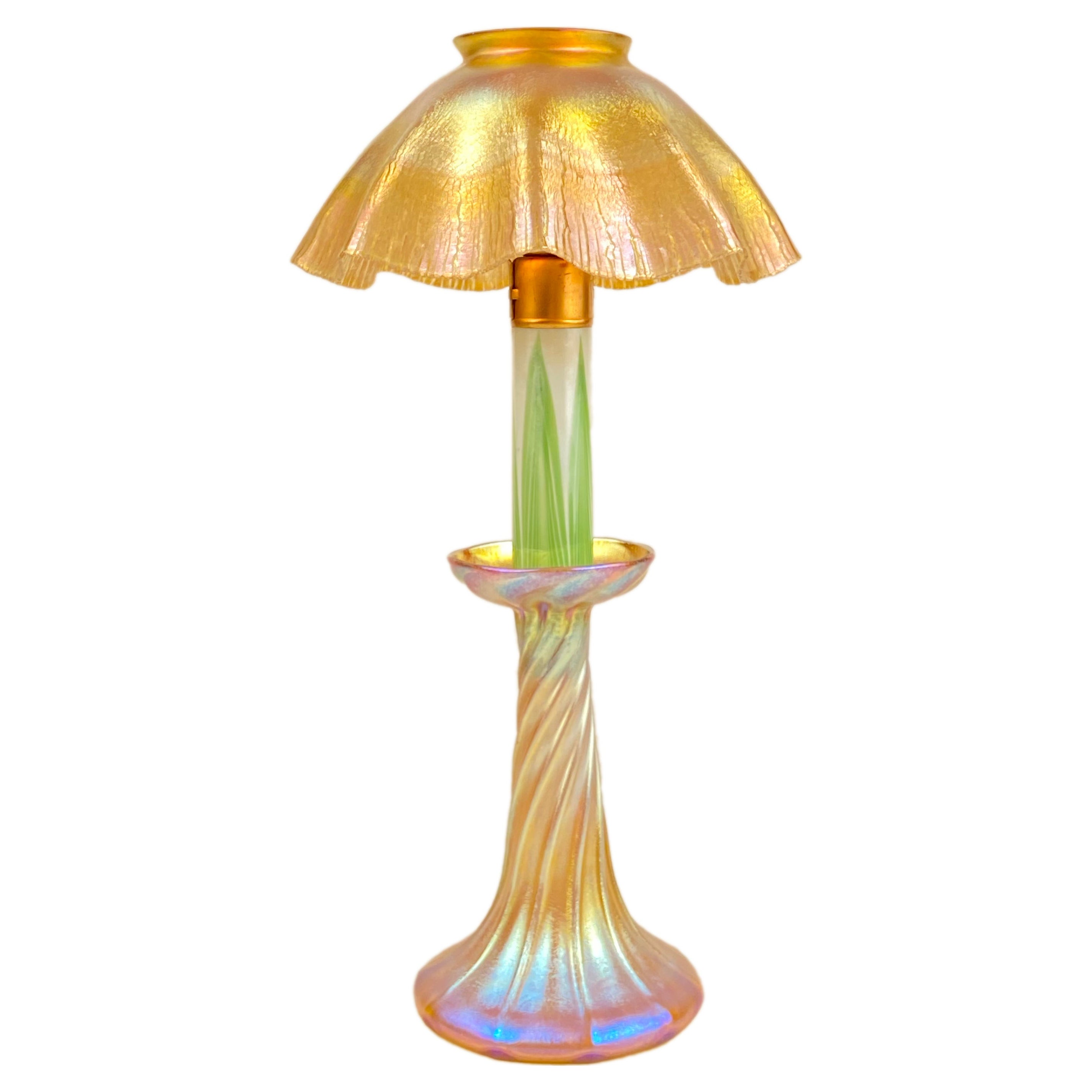 Early 20th Century American Art Nouveau Favrile Desk Lamp by, Tiffany Studios