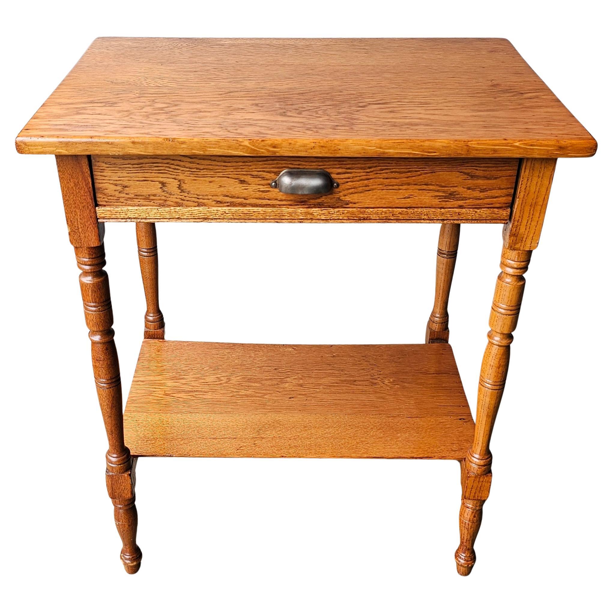 Early 20th Century American Arts and Crafts Oak Wash Stand Table