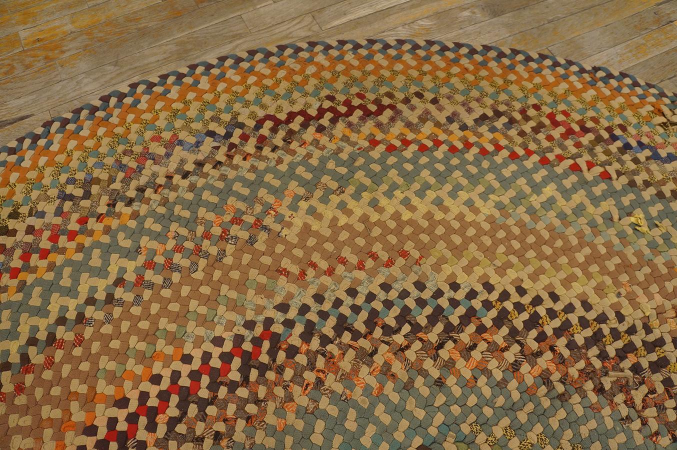 Early 20th Century American Braided Rug ( 8' x 8' - 245 x 245 ) For Sale 1