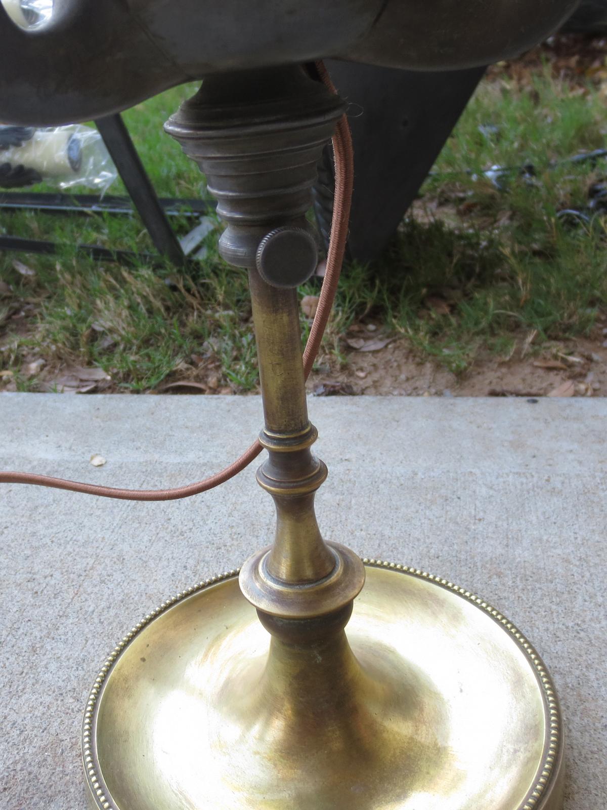 Early 20th Century American Bronze Bouillotte Lamp with Tole Shade For Sale 12