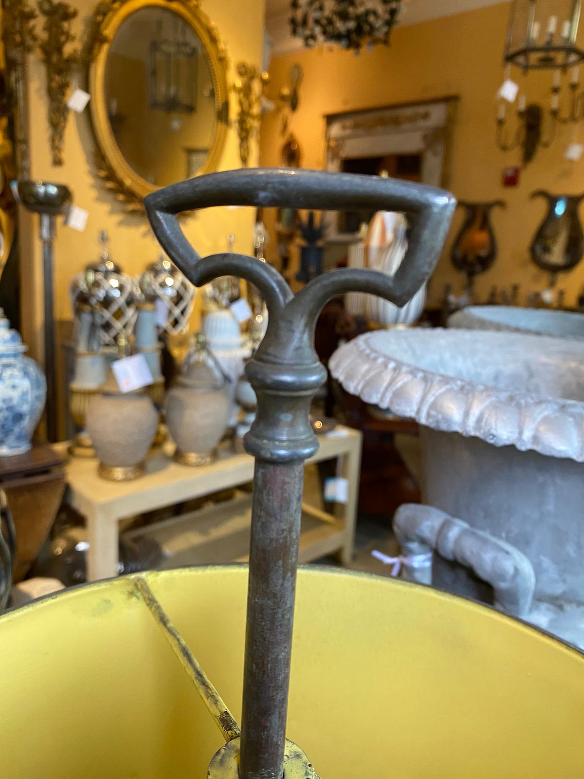 Early 20th Century American Bronze Bouillotte Lamp with Tole Shade For Sale 6
