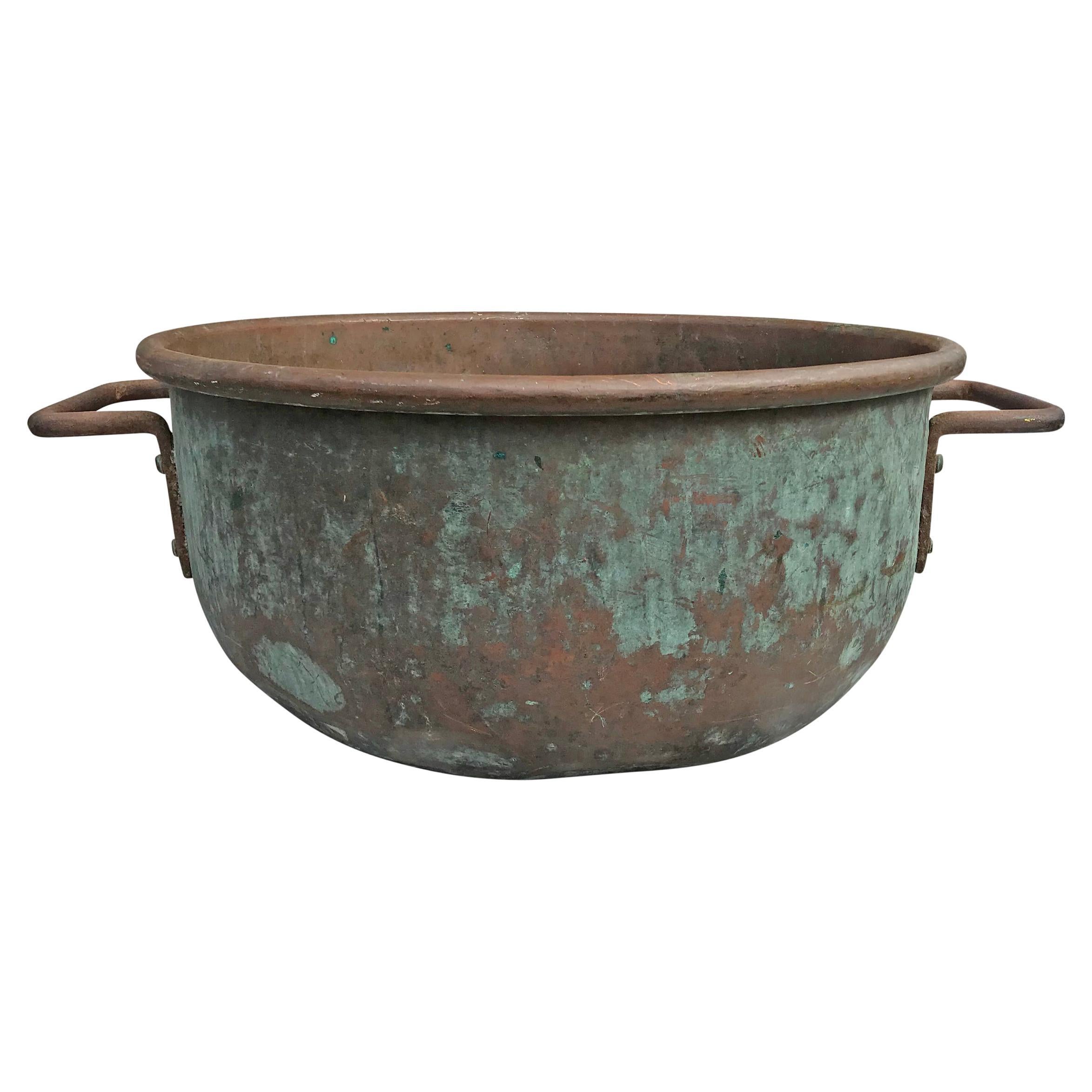 Early 20th Century American Copper Confectioner's Pot For Sale at 1stDibs