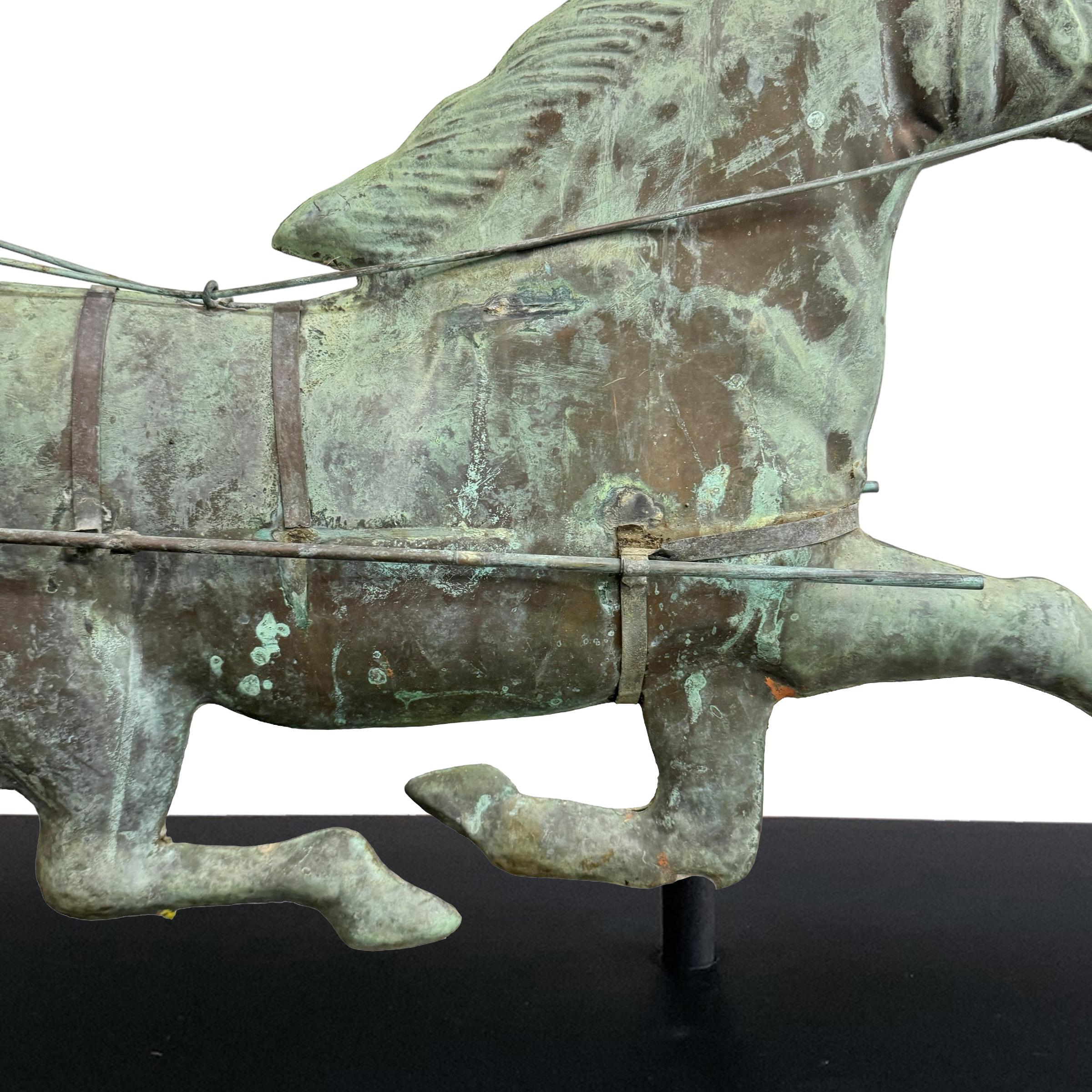 Girouette en cuivre du début du 20e siècle, cheval et sulky en vente 3