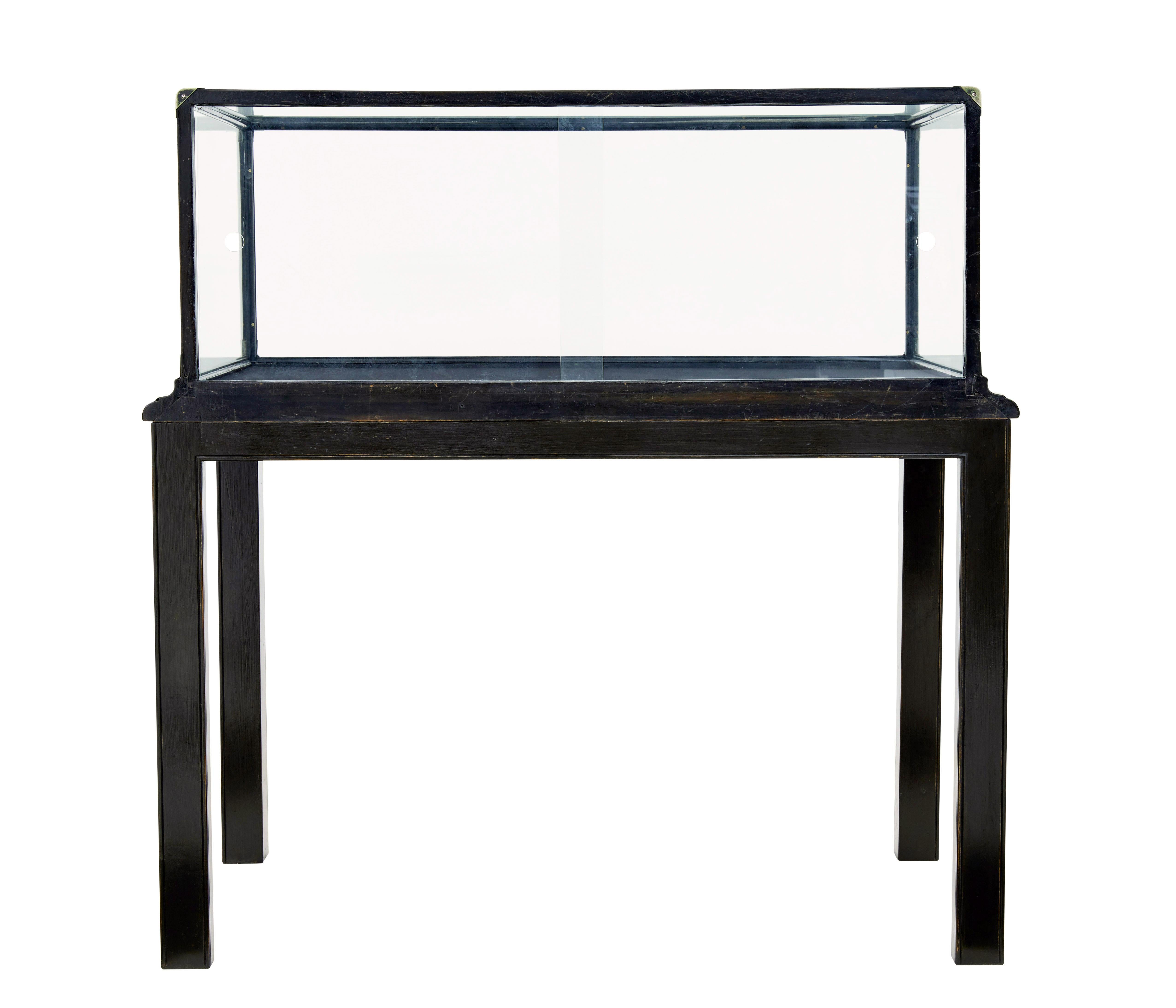 Glazed Early 20th Century American display cabinet by quincy showcase works illinois For Sale