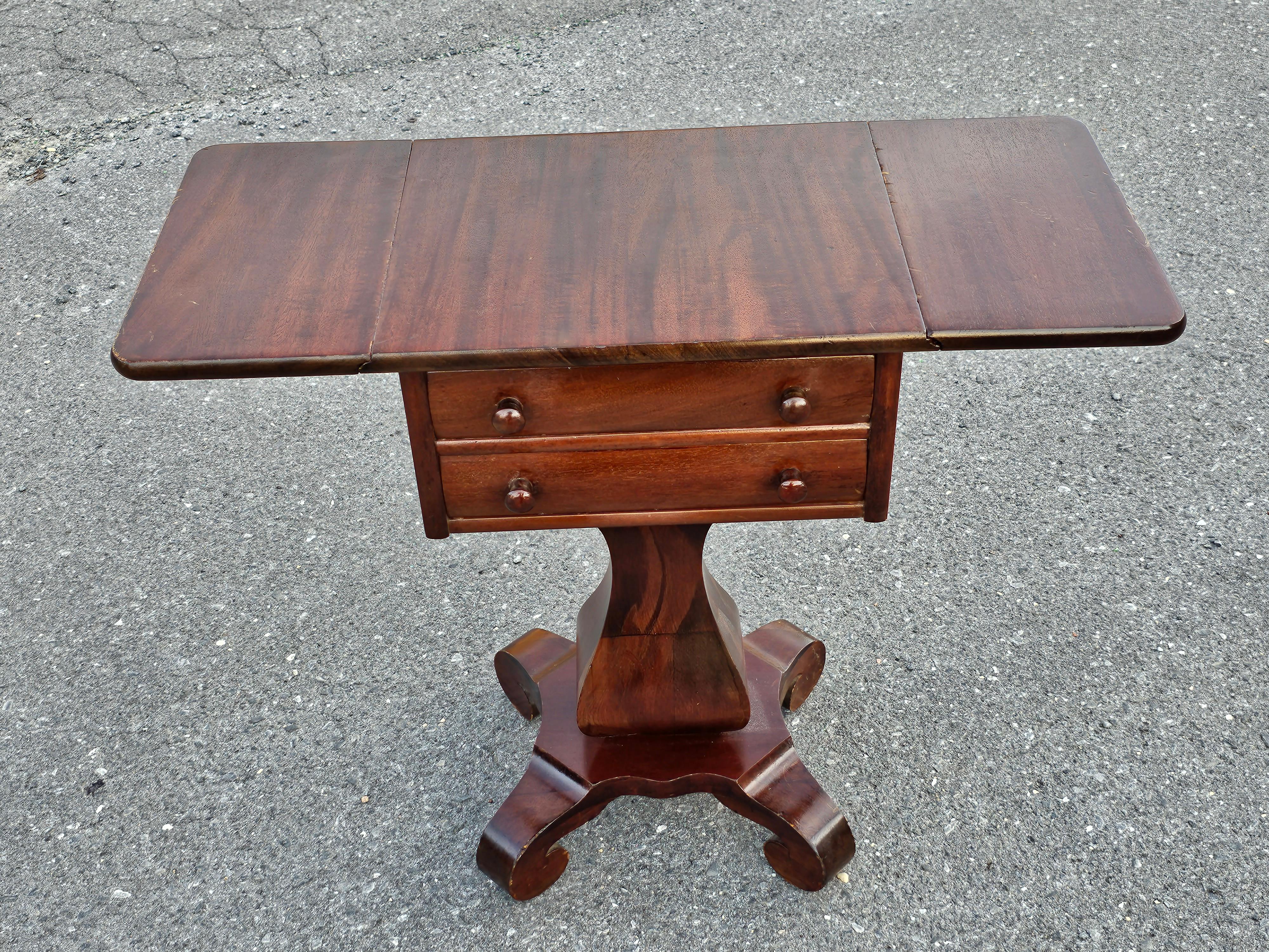 Early 20th Century American Empire Mahogany Drop Leaf Side Table By Imperial  For Sale 2